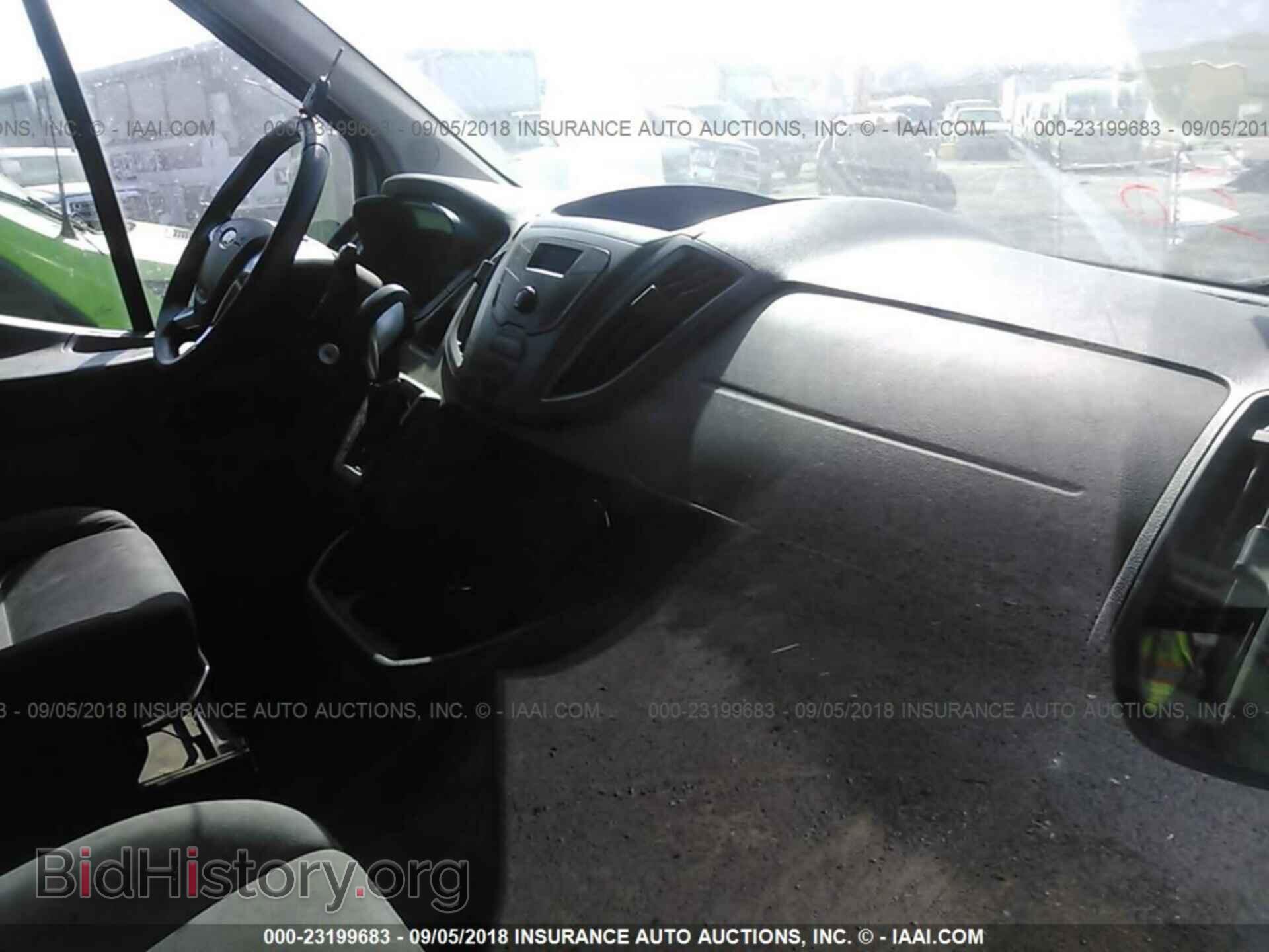 2015 Ford Transit - VIN: 1FTNR1CM8FKA16640 - Фото 5