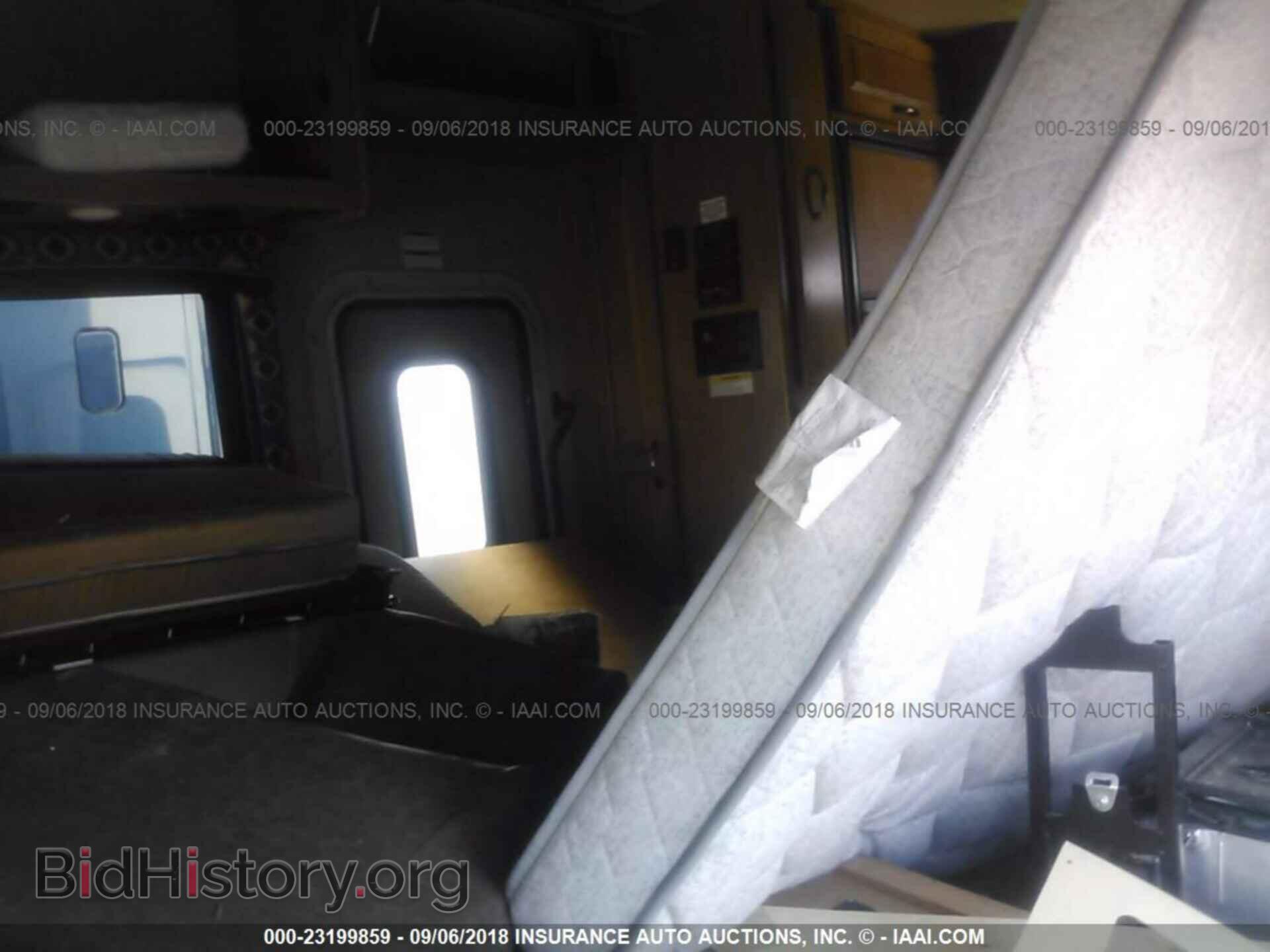 2016 FORD ECONOLINE - VIN: 1FDXE4FS1GDC01906 - Photo 7