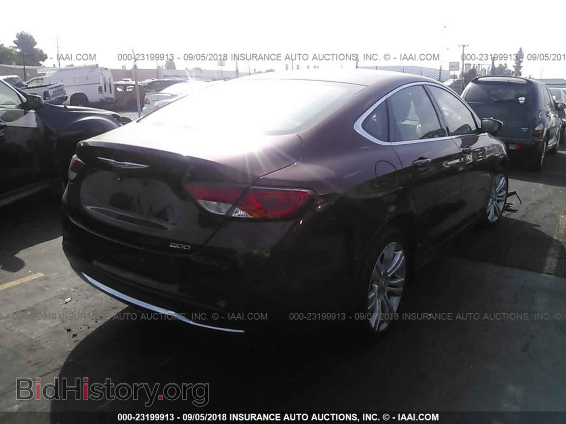2016 Chrysler 200 - VIN: 1C3CCCAB9GN162121 - Photo 4