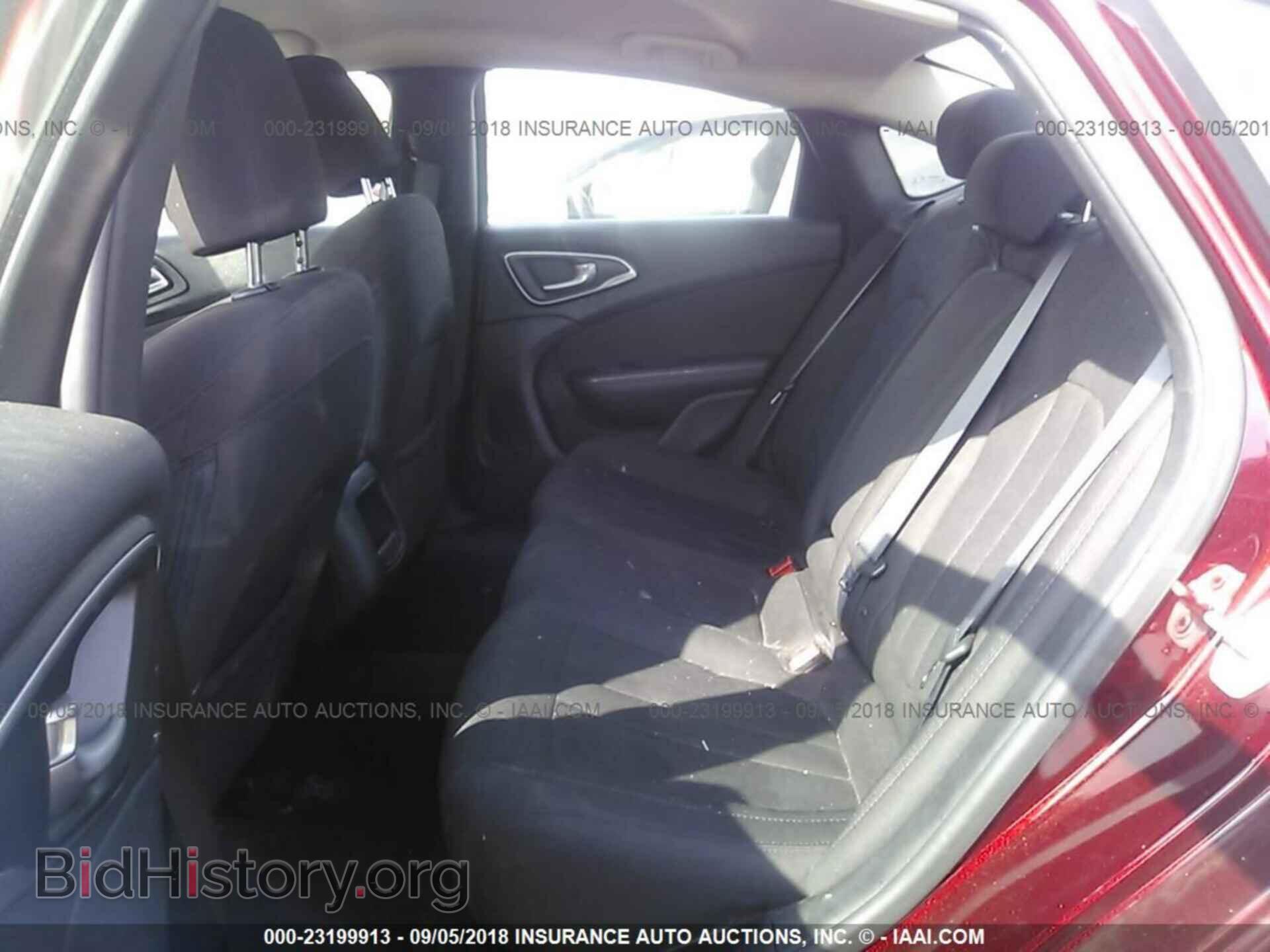 2016 Chrysler 200 - VIN: 1C3CCCAB9GN162121 - Photo 8