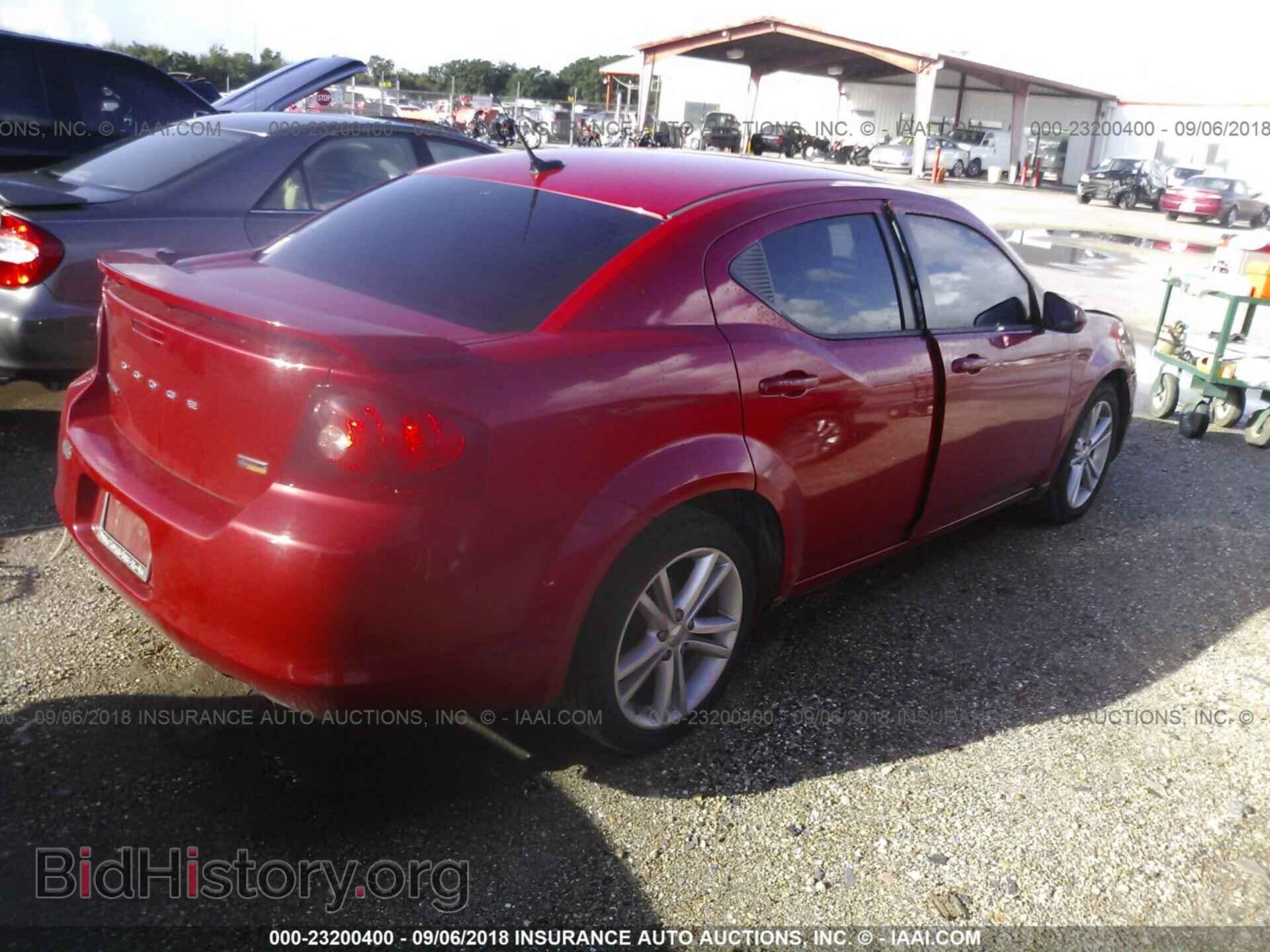 2011 Dodge Avenger - VIN: 1B3BD1FG5BN528115 - Photo 4