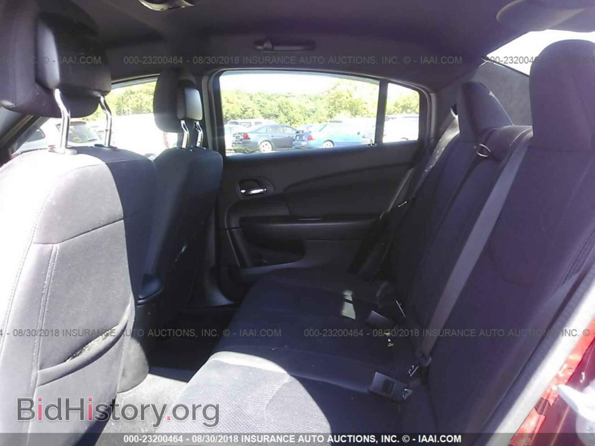2014 Chrysler 200 - VIN: 1C3CCBBB9EN198428 - Photo 8