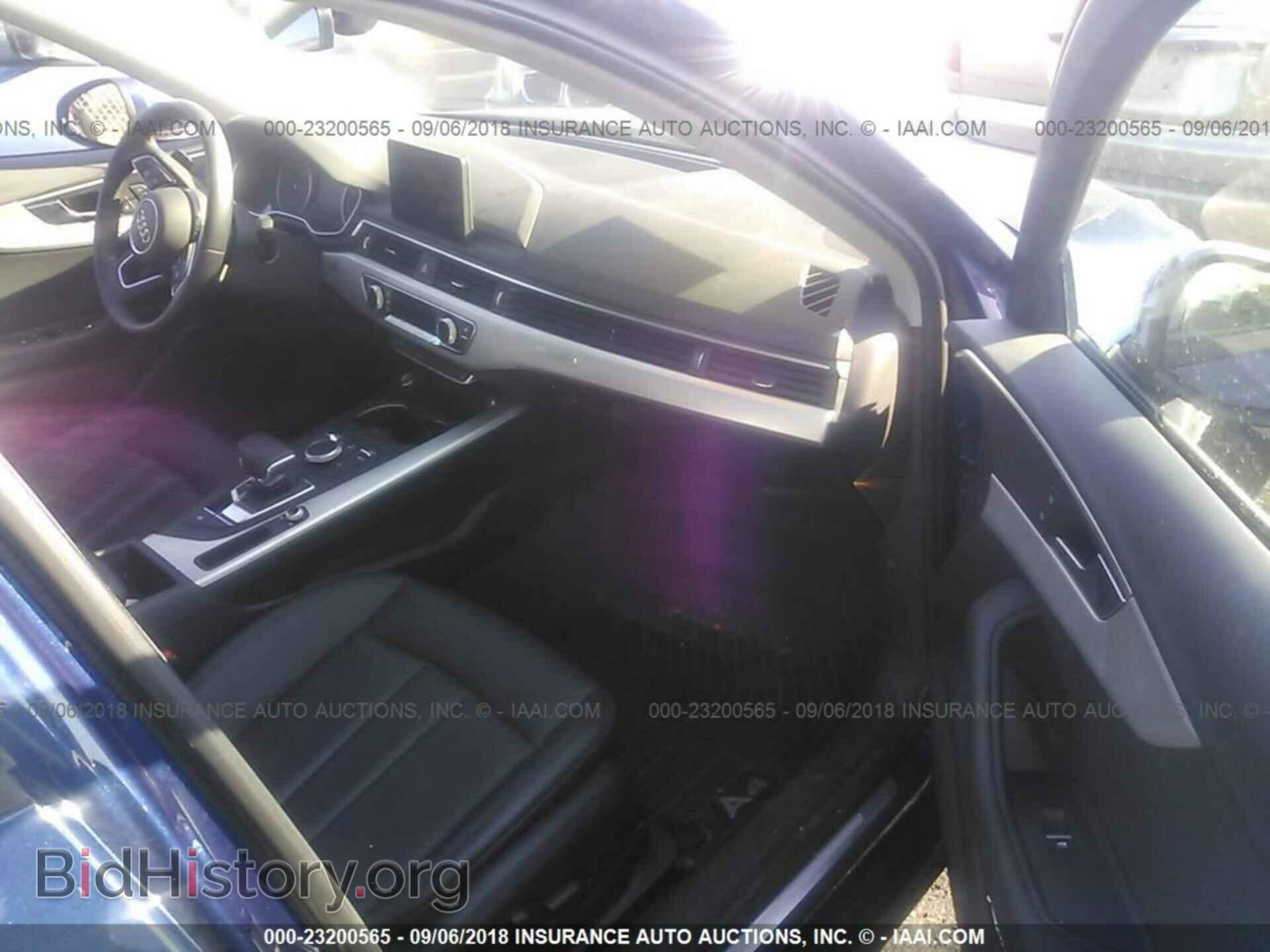 2017 Audi A4 - VIN: WAUANAF47HN036267 - Фото 5