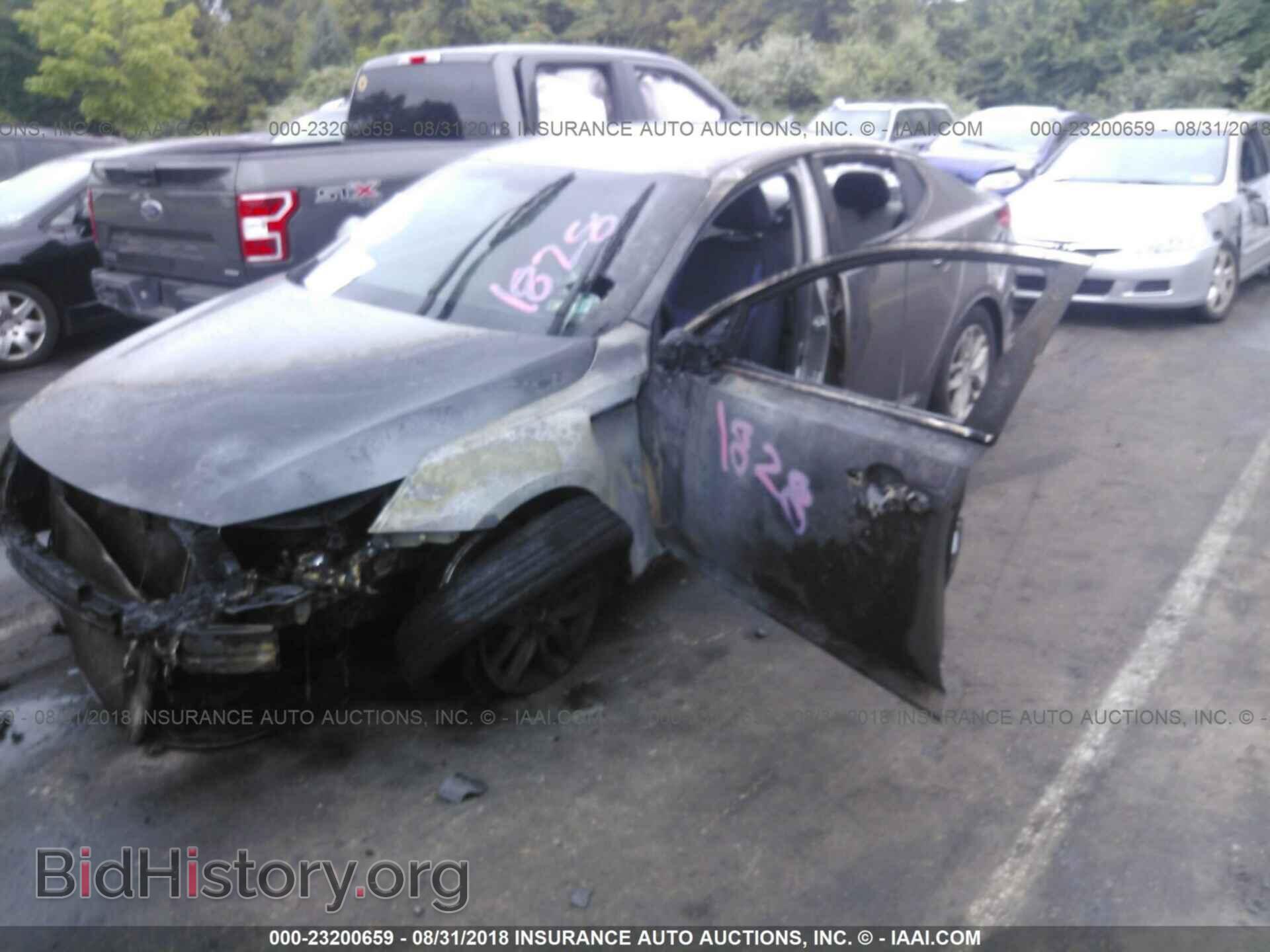 2013 Kia Optima - VIN: 5XXGM4A76DG232094 - Photo 2