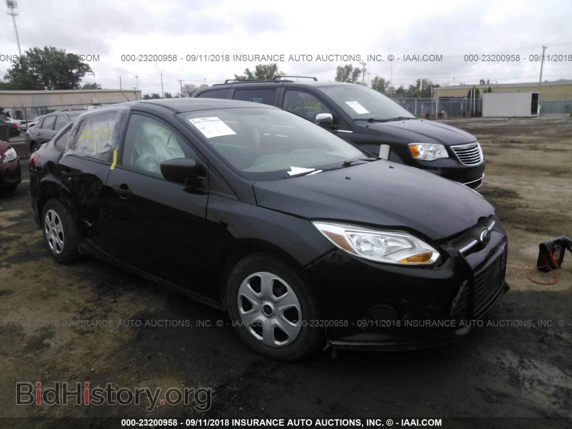 Photo 1FADP3E23EL310521 - Ford Focus 2014