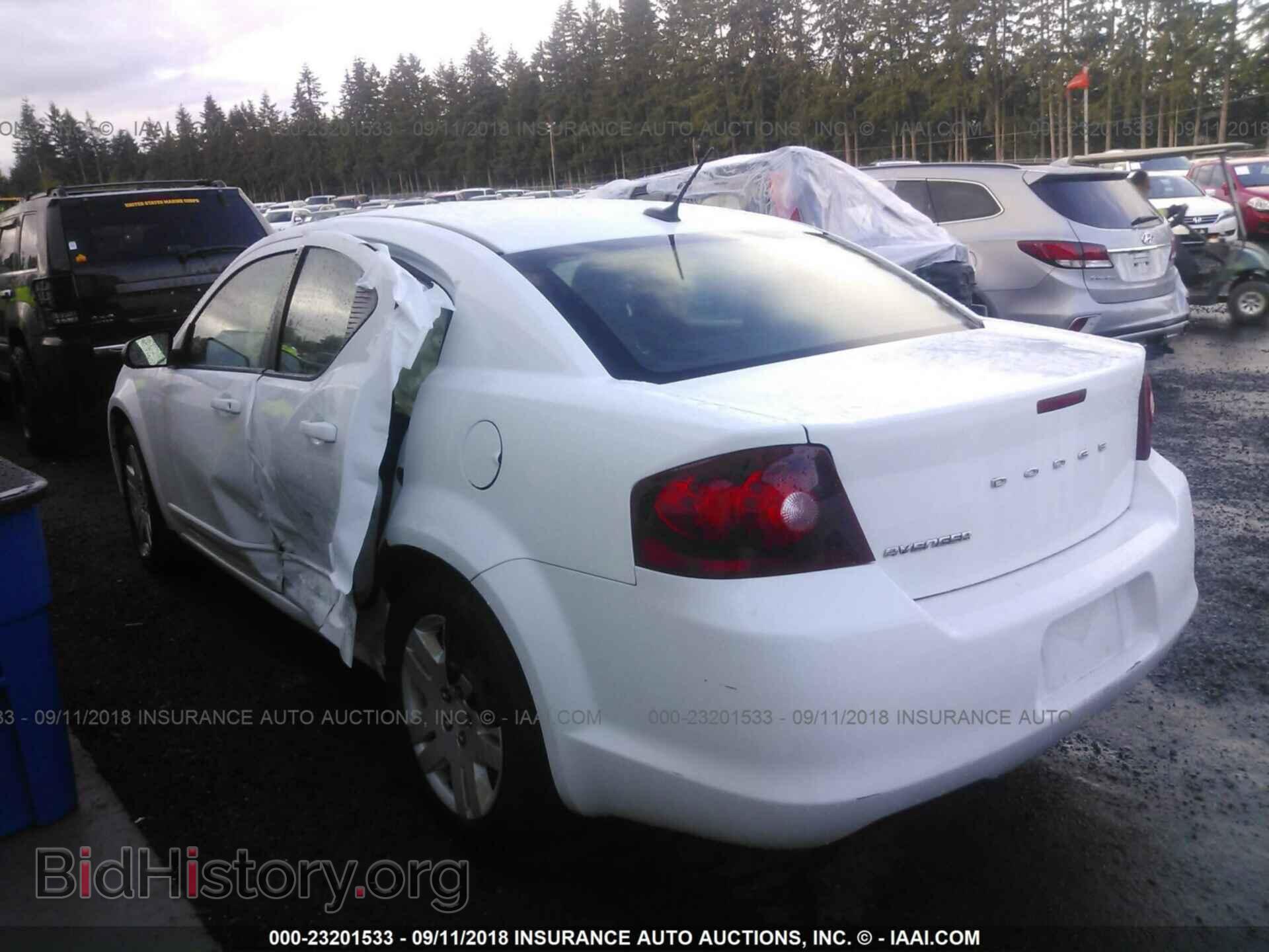 2011 Dodge Avenger - VIN: 1B3BD4FB7BN567939 - Фото 3