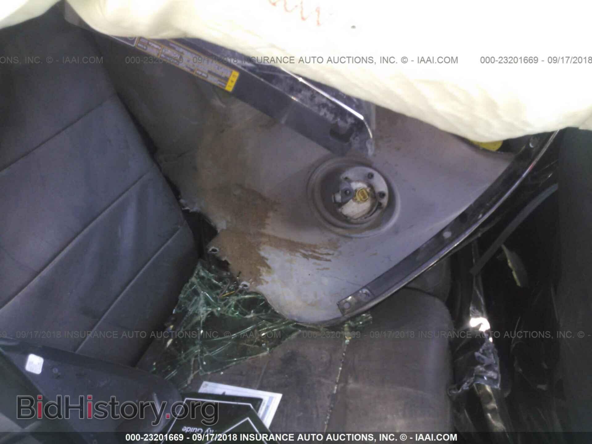 2012 Ford Escape - VIN: 1FMCU0EG8CKA44131 - Photo 8