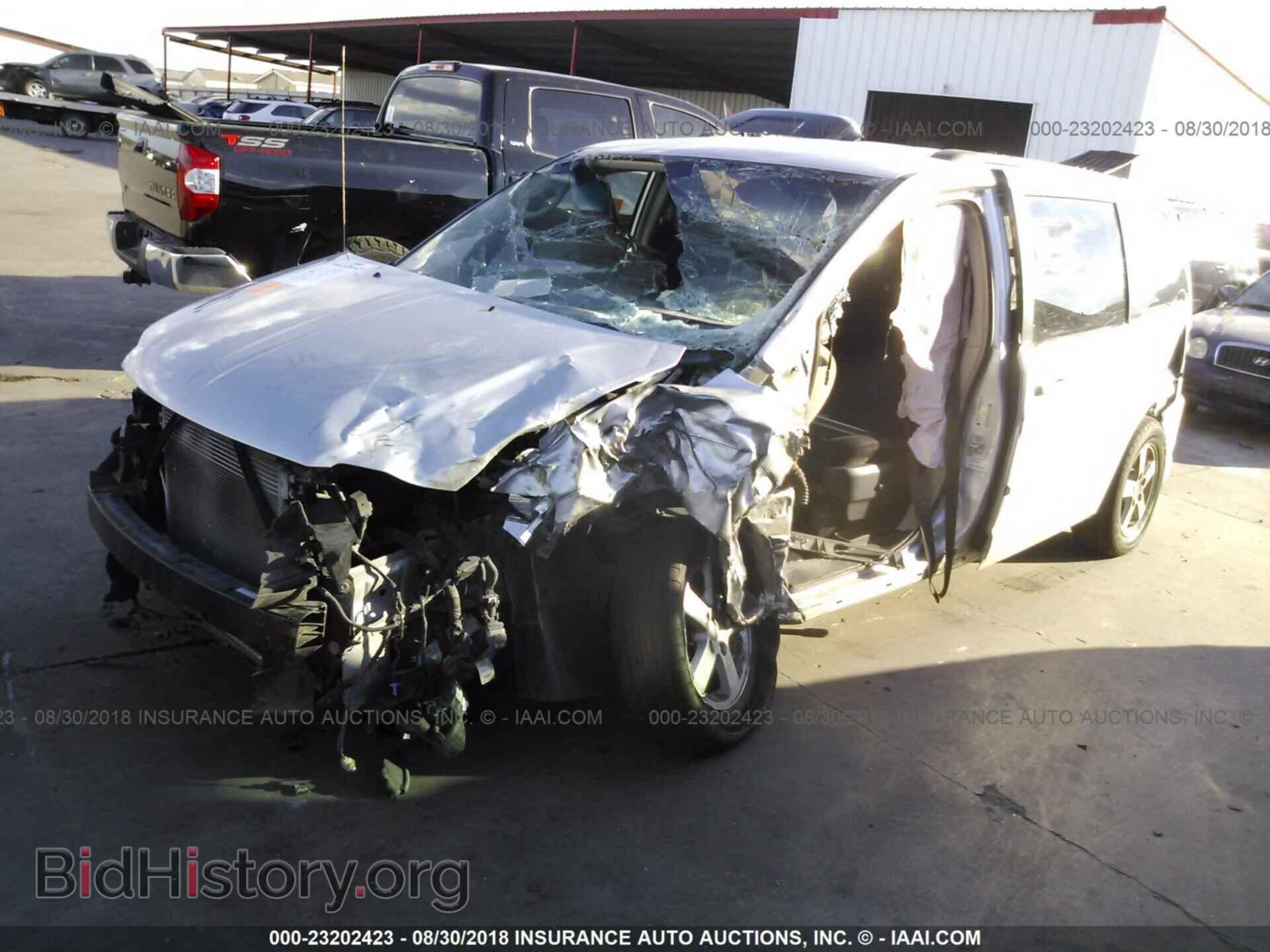 2011 Dodge Grand caravan - VIN: 2D4RN5DG7BR707086 - Фото 2