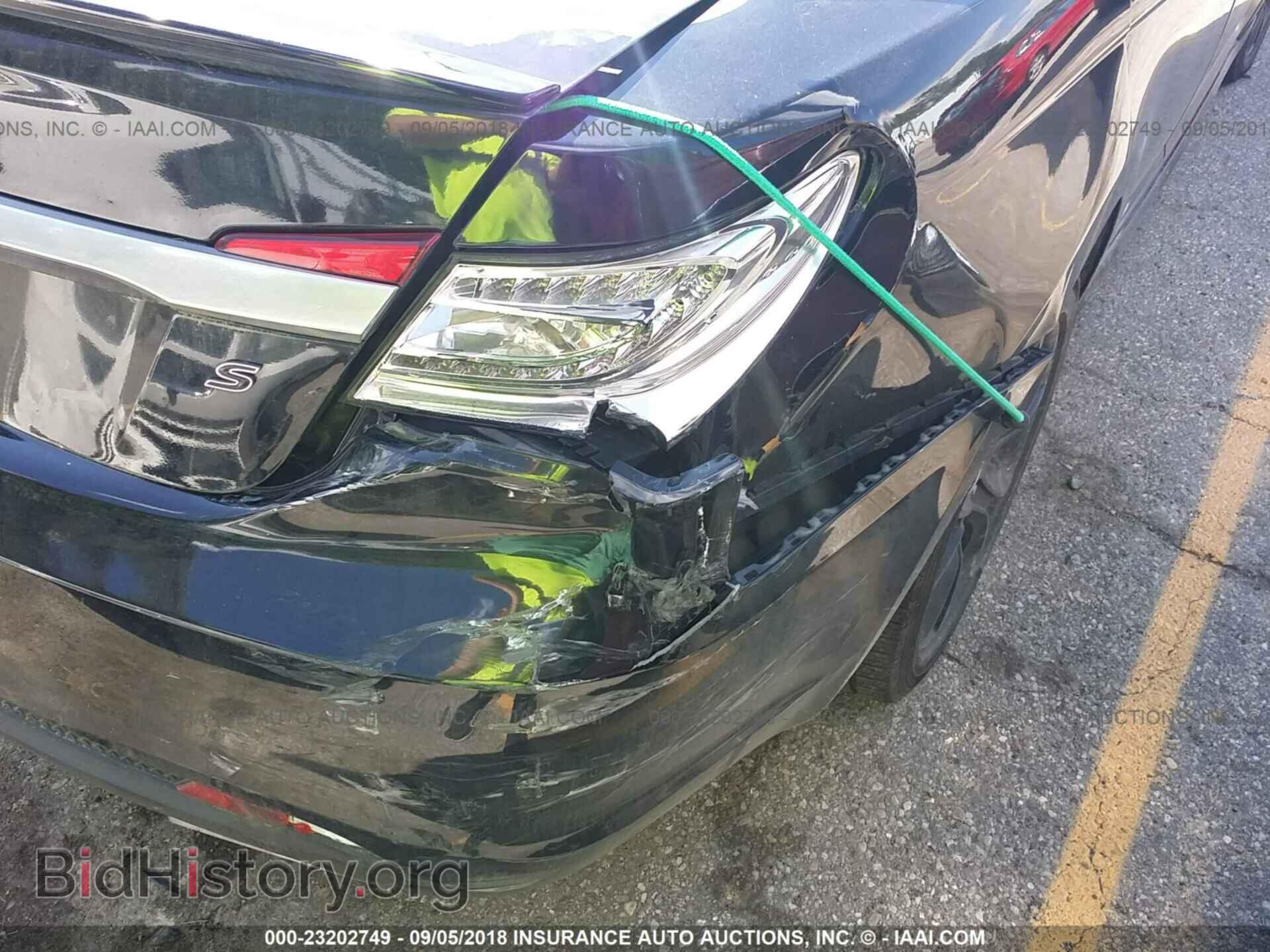 2013 Chrysler 200 - VIN: 1C3CCBCG2DN719479 - Photo 6