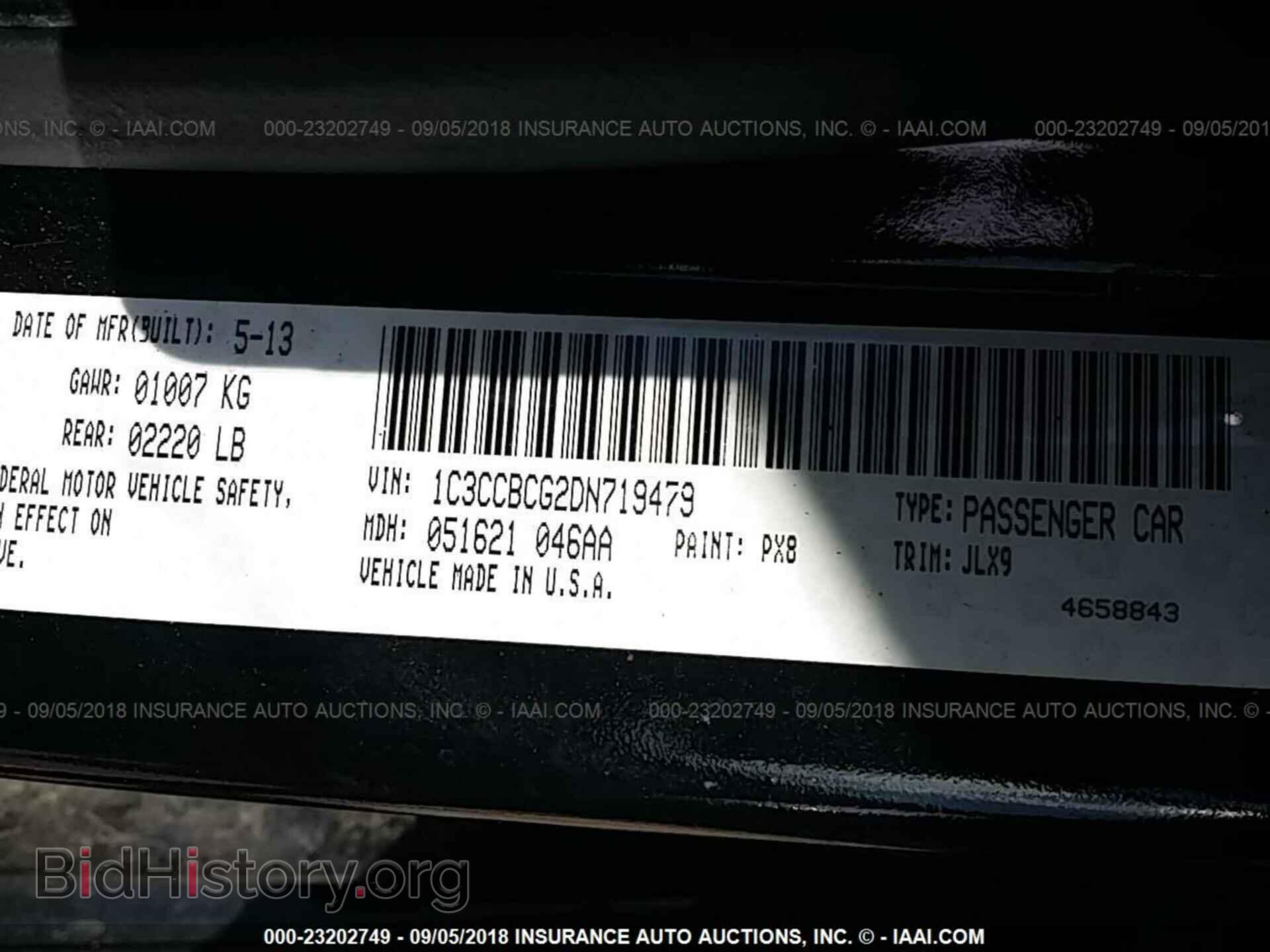 2013 Chrysler 200 - VIN: 1C3CCBCG2DN719479 - Photo 9