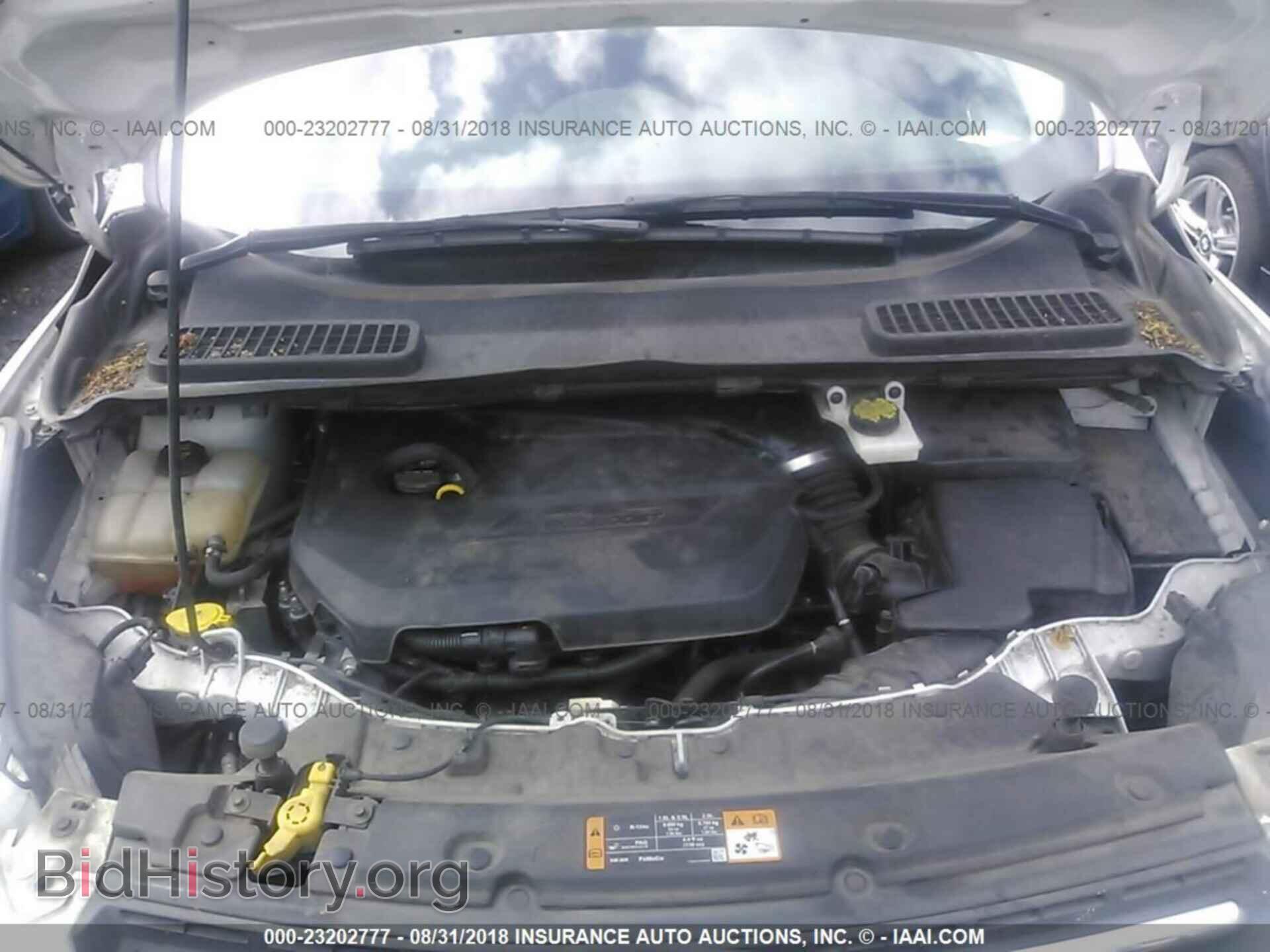 2014 Ford Escape - VIN: 1FMCU9GX4EUD51689 - Photo 10