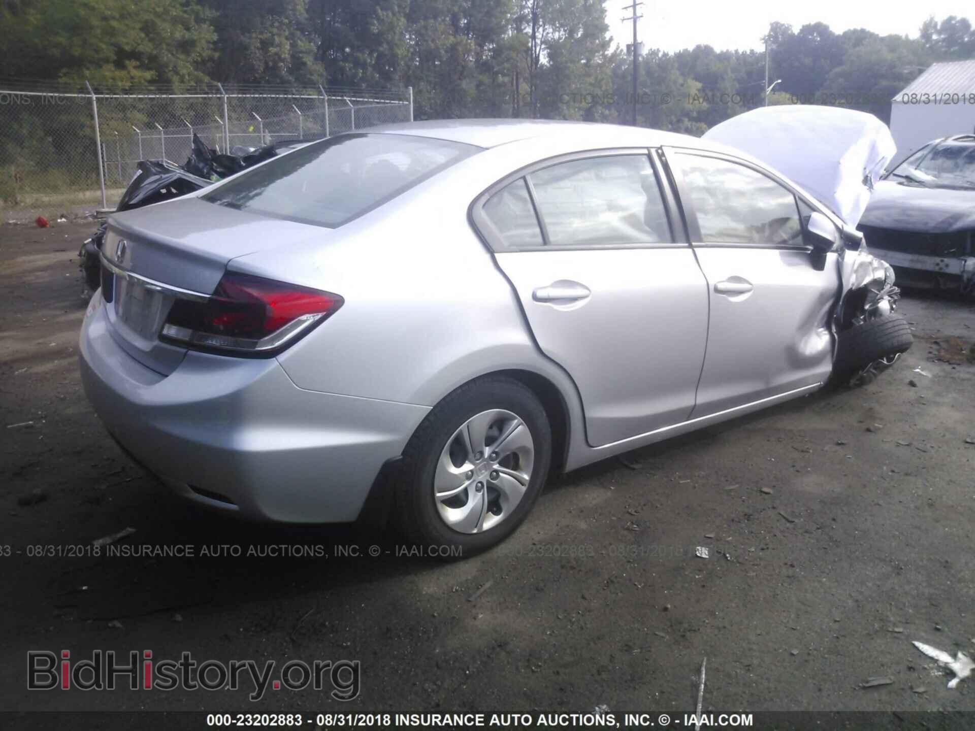 2013 Honda Civic - VIN: 19XFB2F52DE216173 - Фото 4