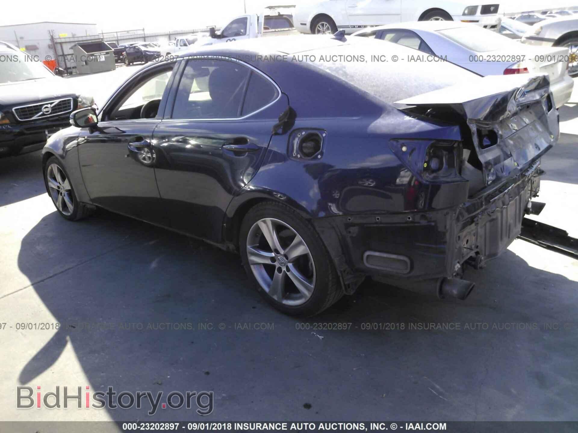 2011 Lexus Is - VIN: JTHBF5C28B5148449 - Photo 3