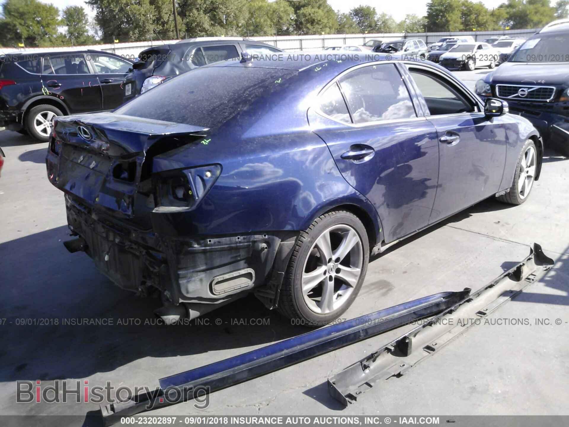2011 Lexus Is - VIN: JTHBF5C28B5148449 - Photo 4