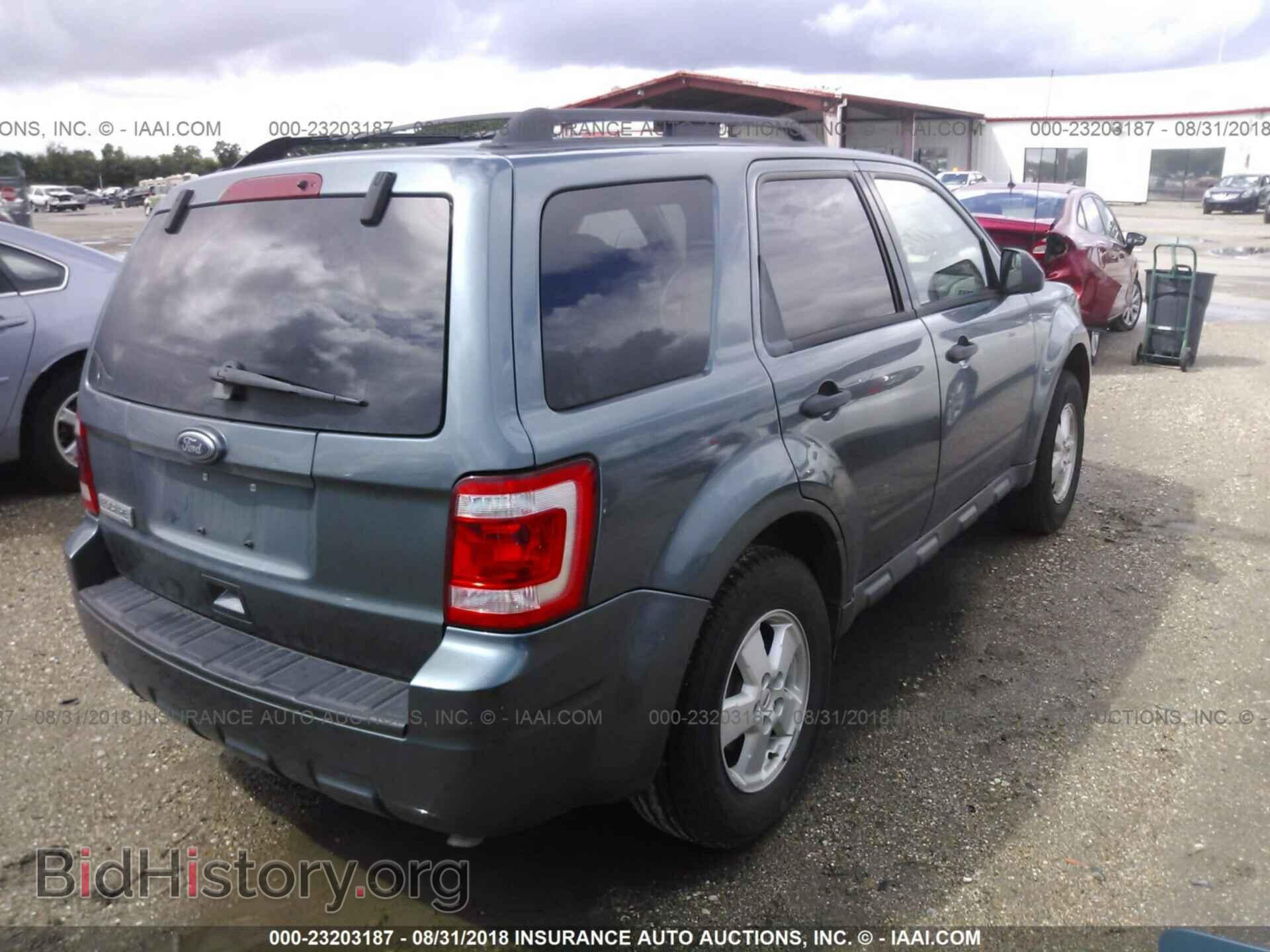 2012 Ford Escape - VIN: 1FMCU0DGXCKC36605 - Photo 4