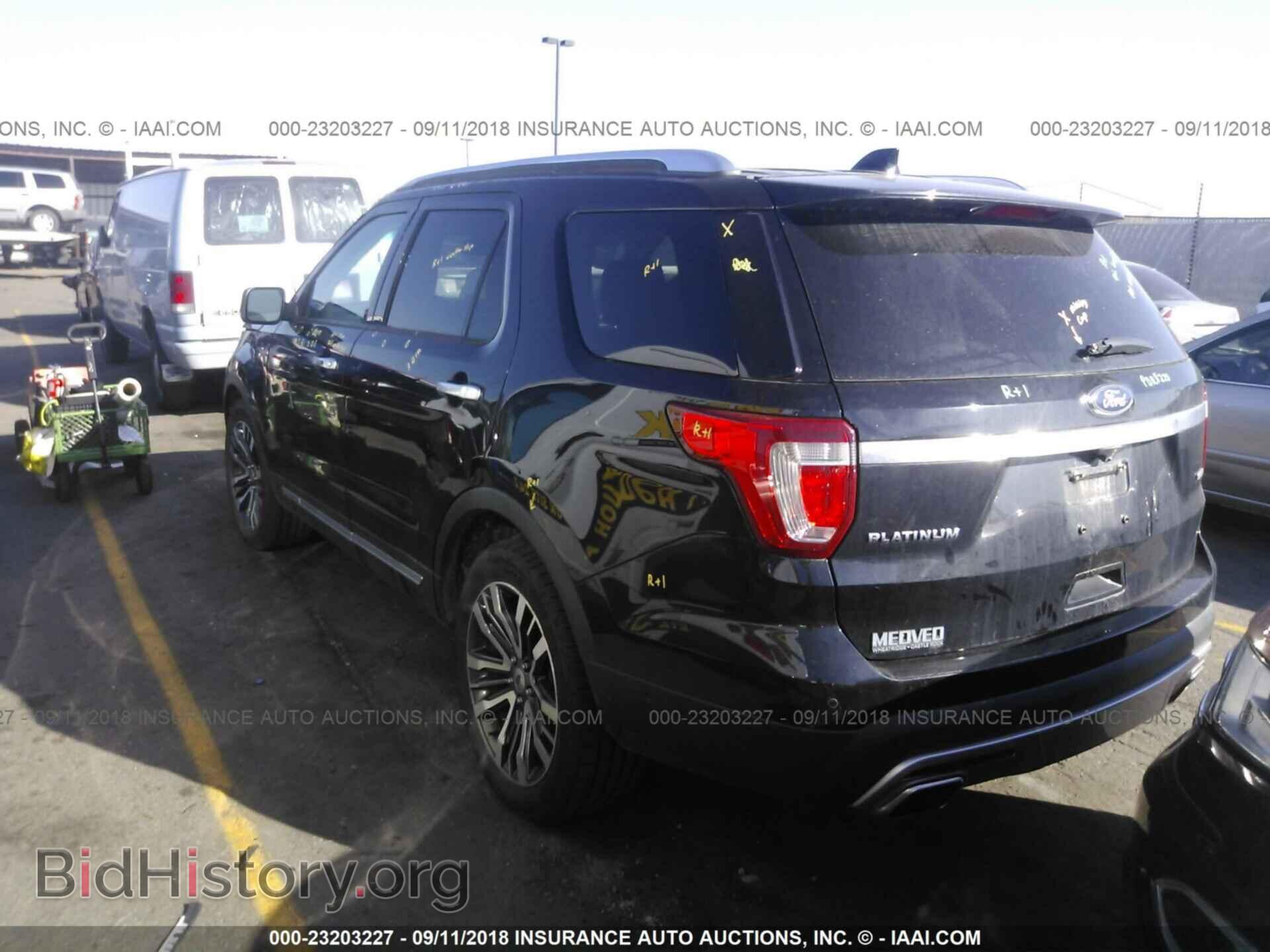 2016 Ford Explorer - VIN: 1FM5K8HT9GGD13591 - Photo 3