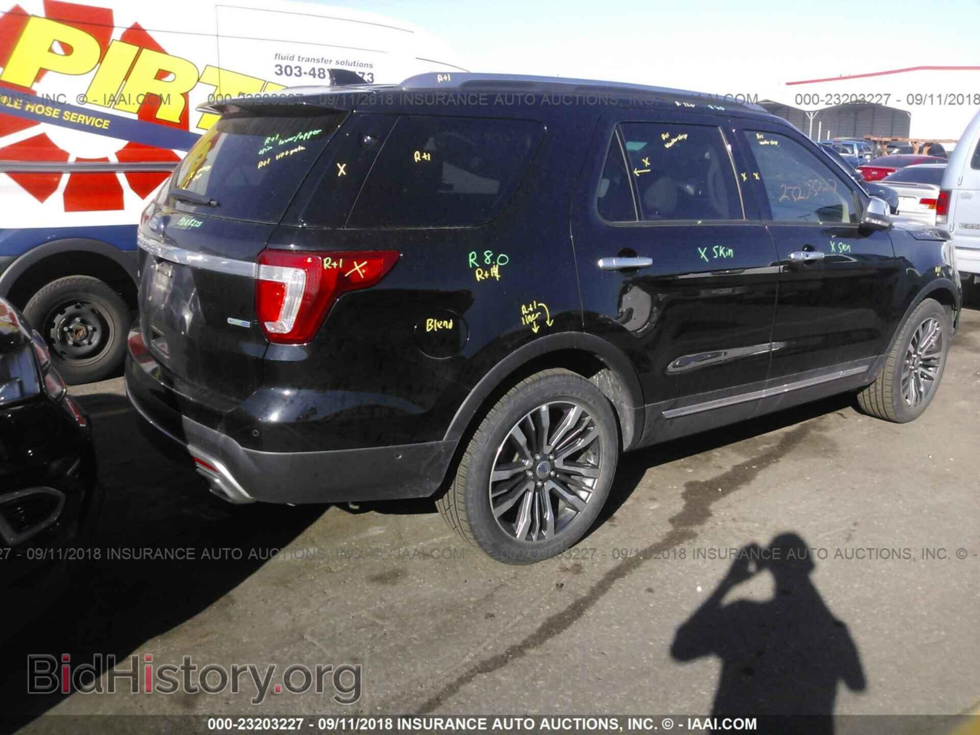 2016 Ford Explorer - VIN: 1FM5K8HT9GGD13591 - Photo 4