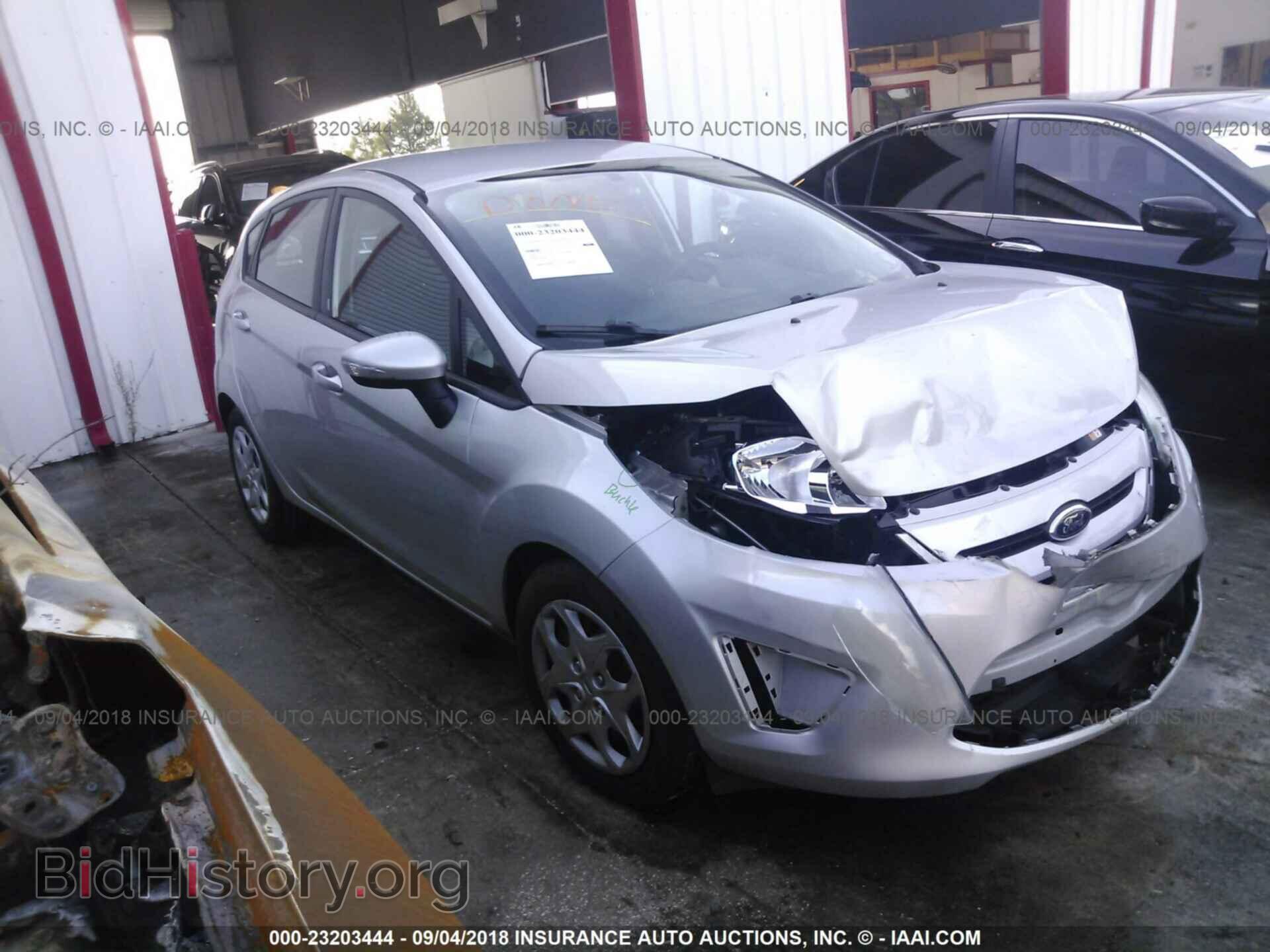 Photo 3FADP4EJ6DM150547 - Ford Fiesta 2013