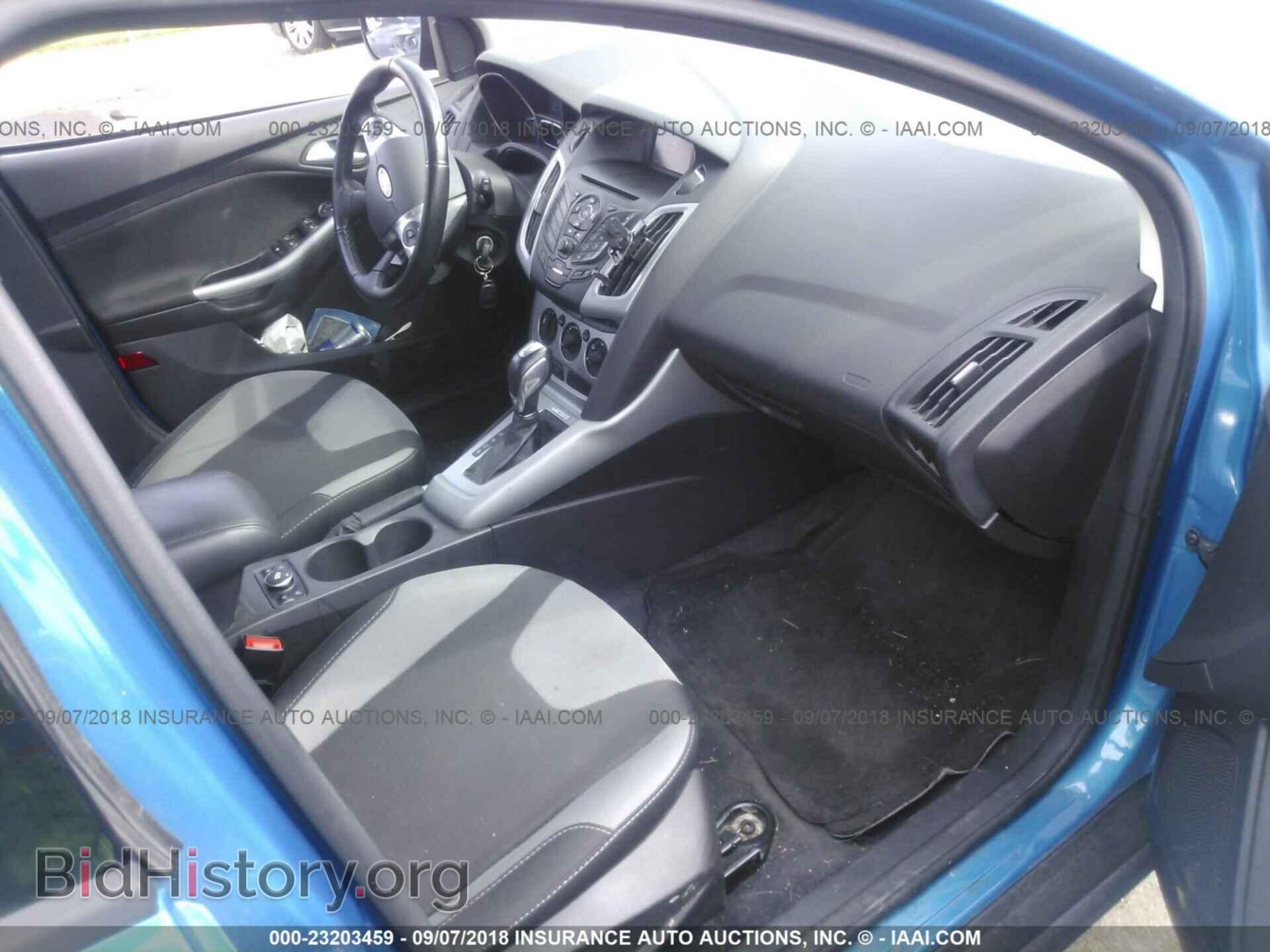 2012 Ford Focus - VIN: 1FAHP3K24CL320056 - Фото 5