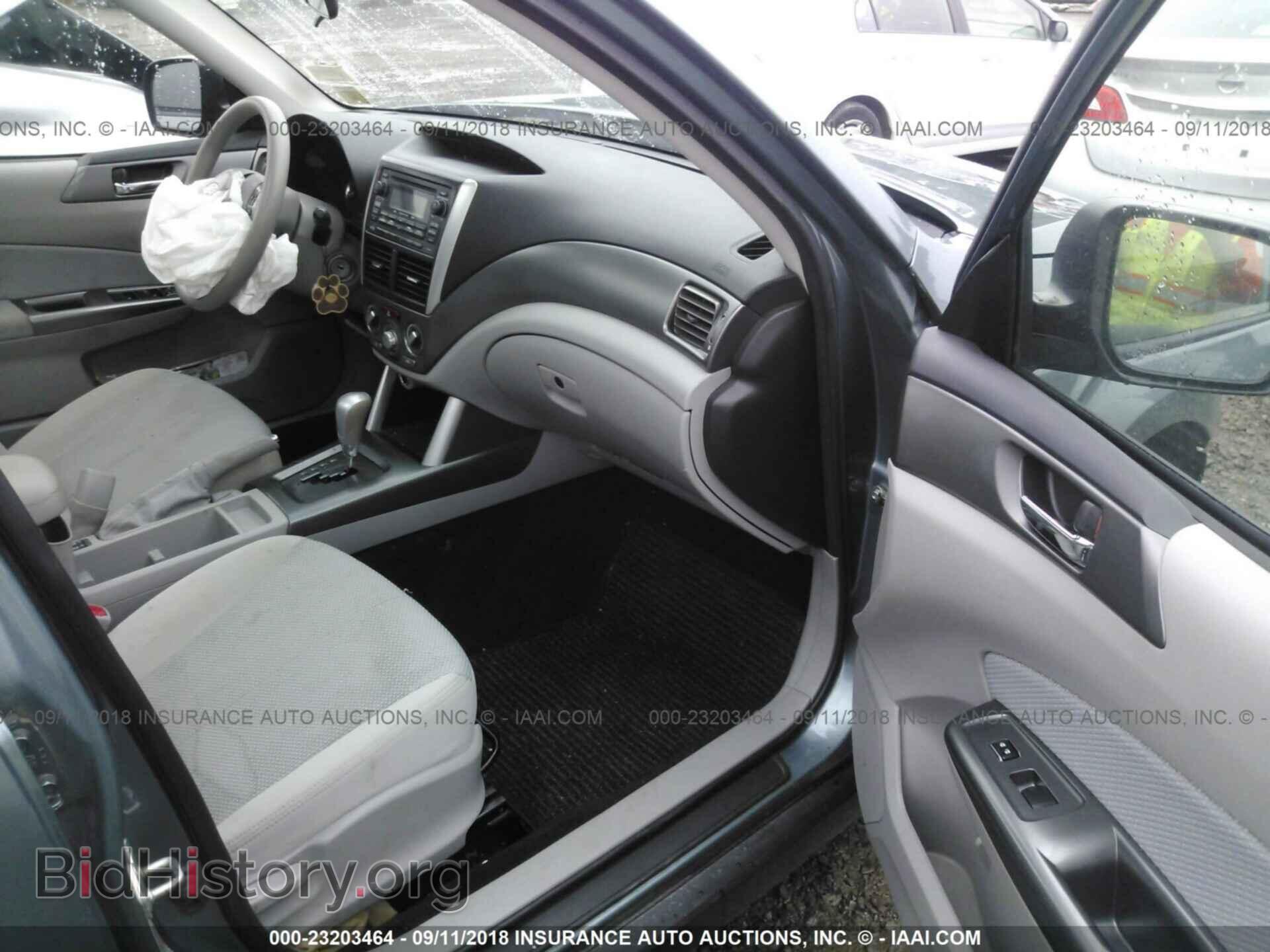 2011 Subaru Forester - VIN: JF2SHADC8BH755351 - Фото 5
