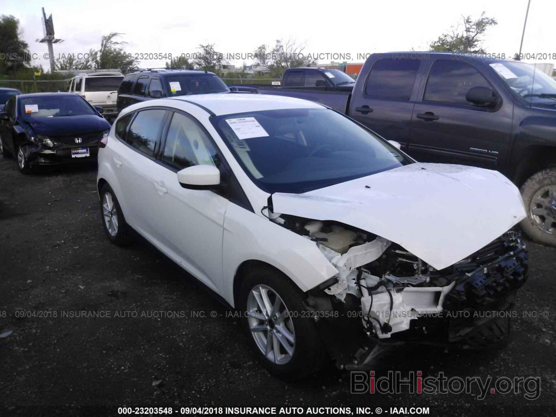 Photo 1FADP3K2XJL240448 - Ford Focus 2018