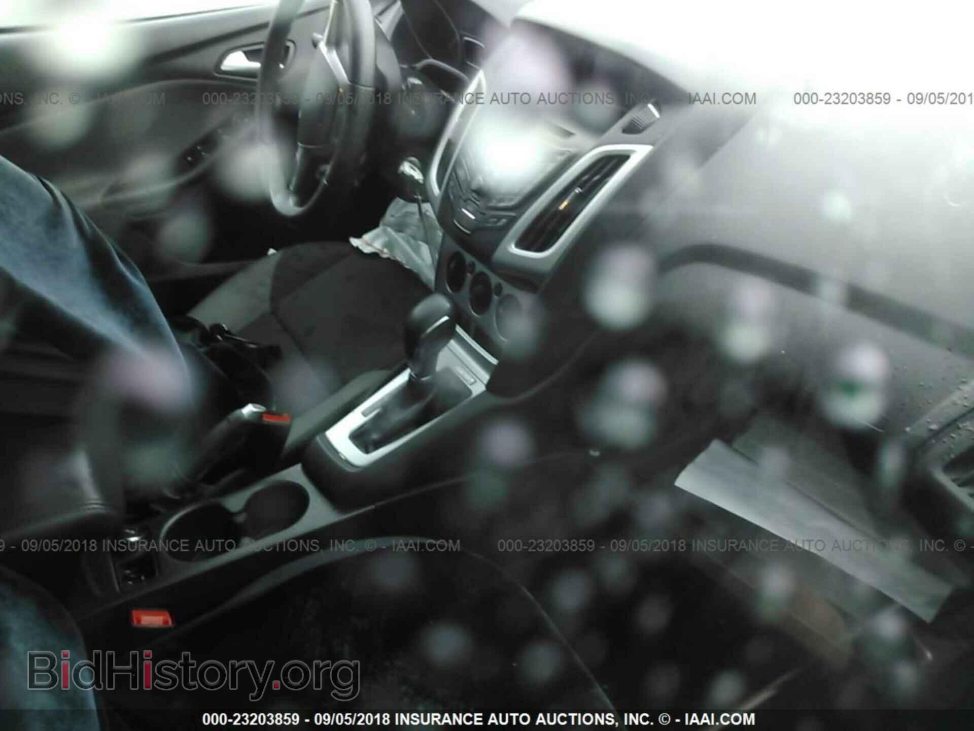 2014 Ford Focus - VIN: 1FADP3F2XEL196886 - Фото 5