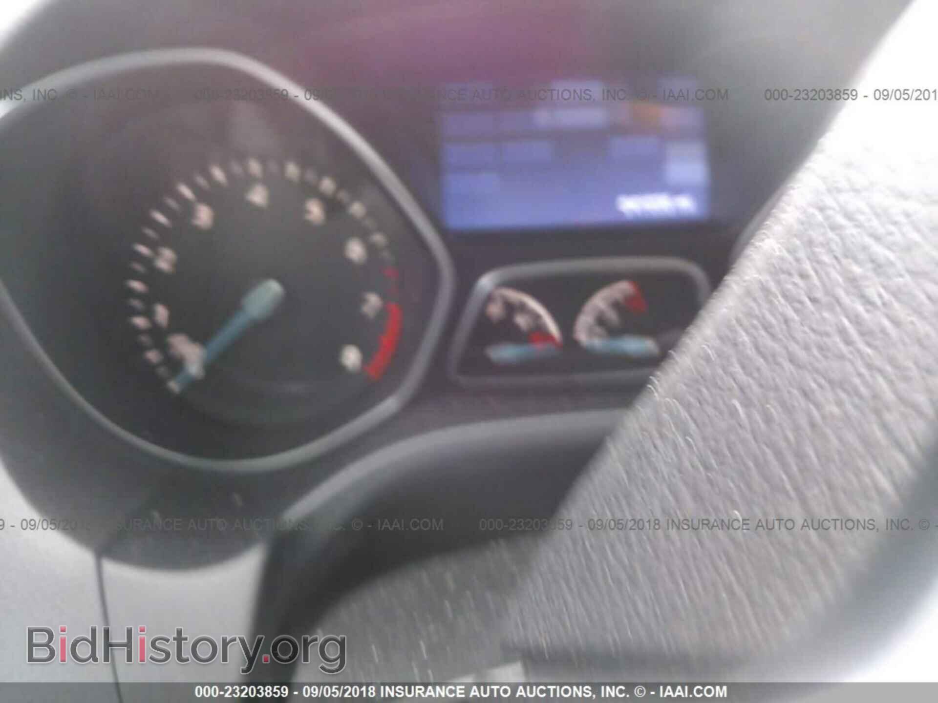 2014 Ford Focus - VIN: 1FADP3F2XEL196886 - Фото 7