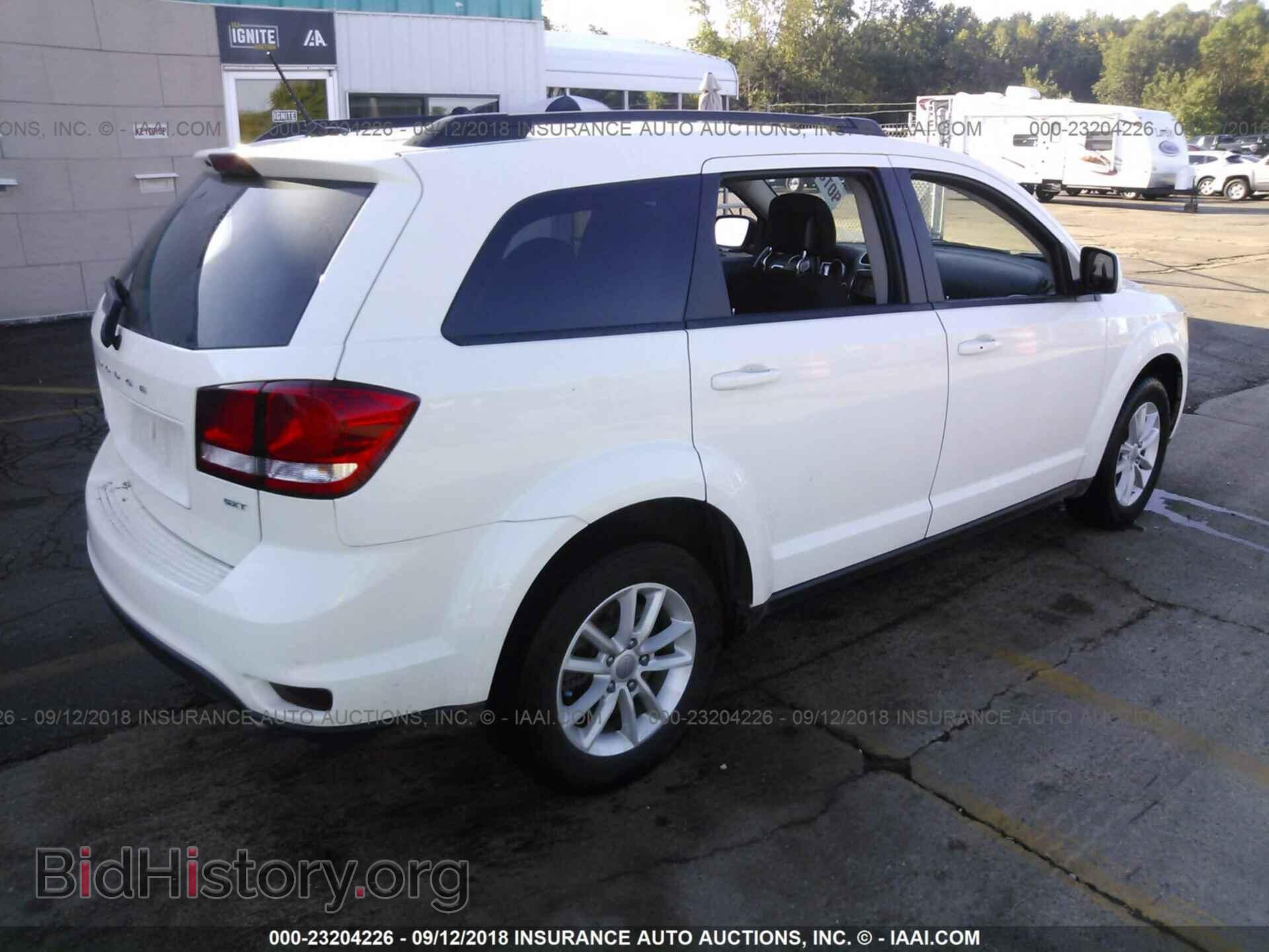 2017 Dodge Journey - VIN: 3C4PDDBG7HT574968 - Фото 4