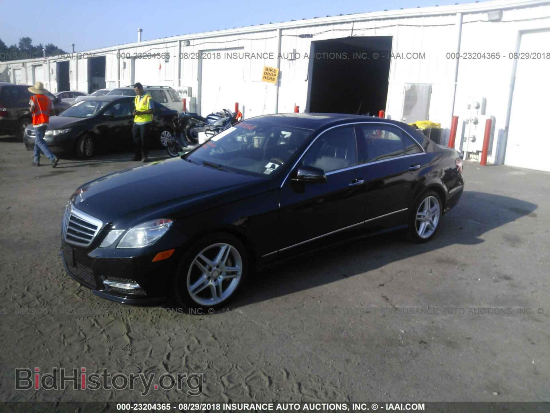 2013 Mercedes-benz E - VIN: WDDHF9BB4DA720153 - Photo 2