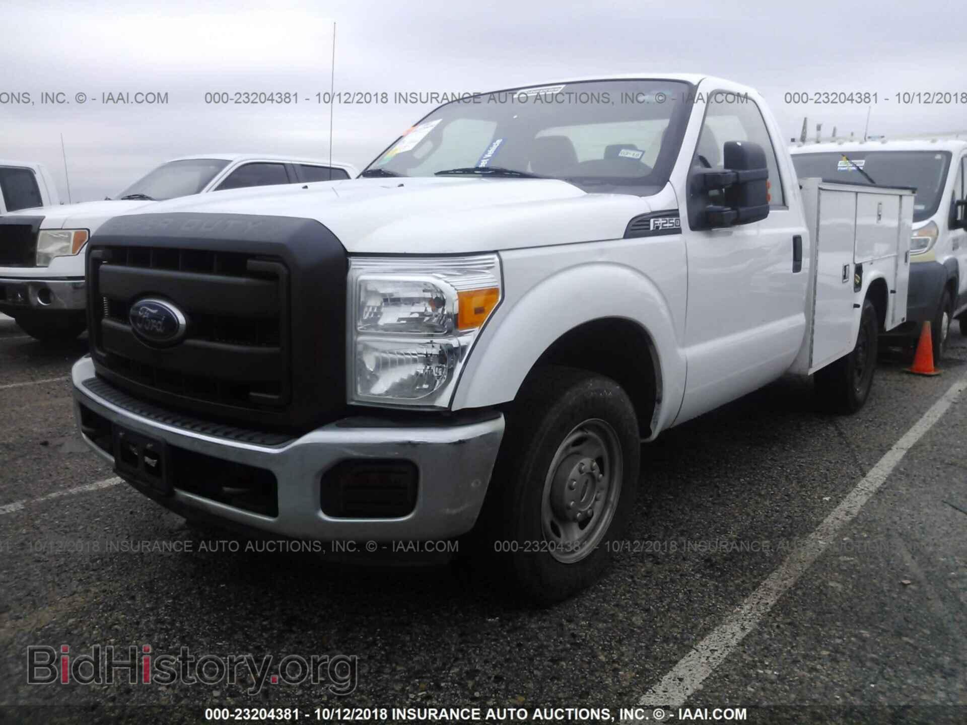 2012 Ford F250 - VIN: 1FTBF2A63CEC77125 - Фото 2