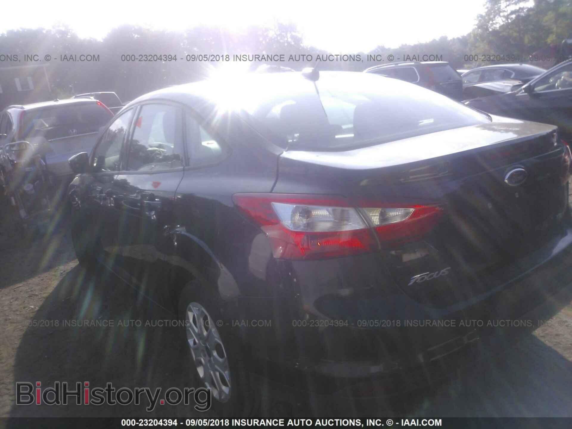 2012 Ford Focus - VIN: 1FAHP3F26CL317749 - Фото 3