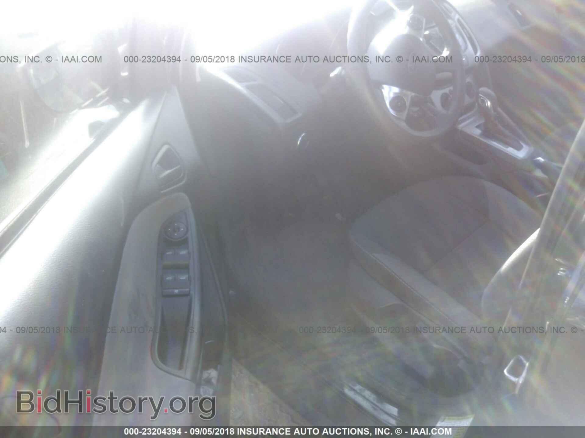 2012 Ford Focus - VIN: 1FAHP3F26CL317749 - Фото 5