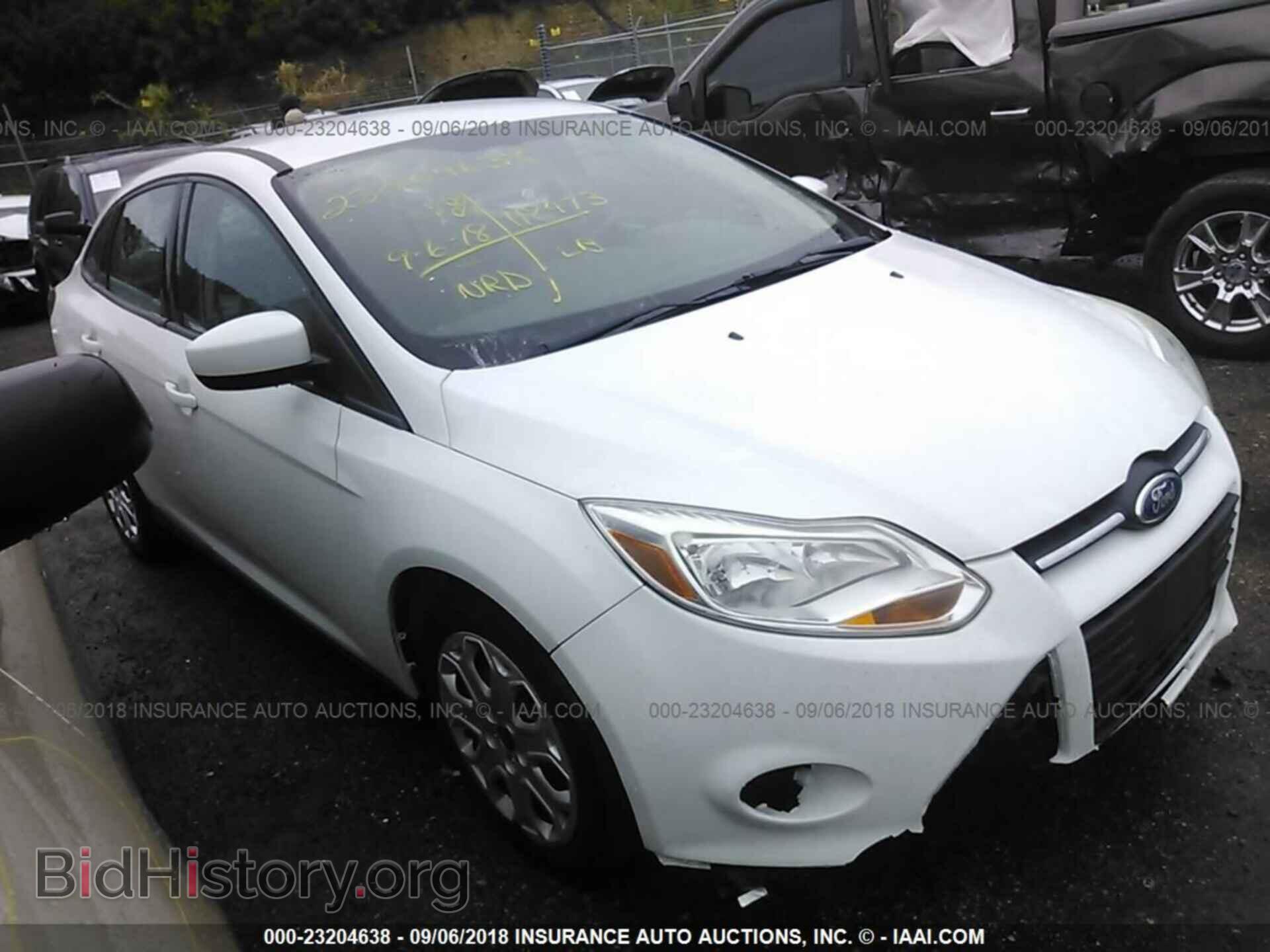 Photo 1FAHP3F24CL280247 - Ford Focus 2012