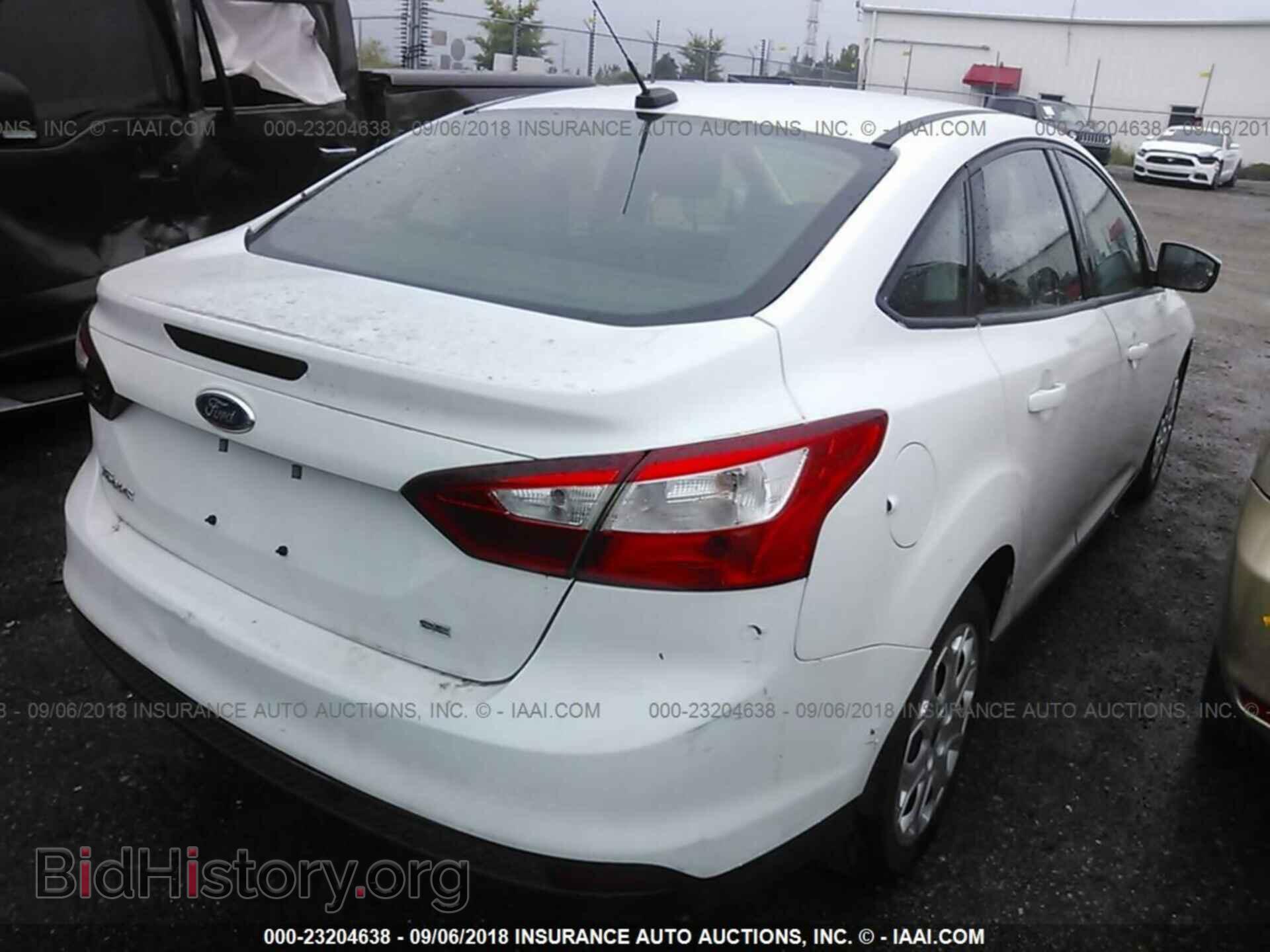 2012 Ford Focus - VIN: 1FAHP3F24CL280247 - Фото 4