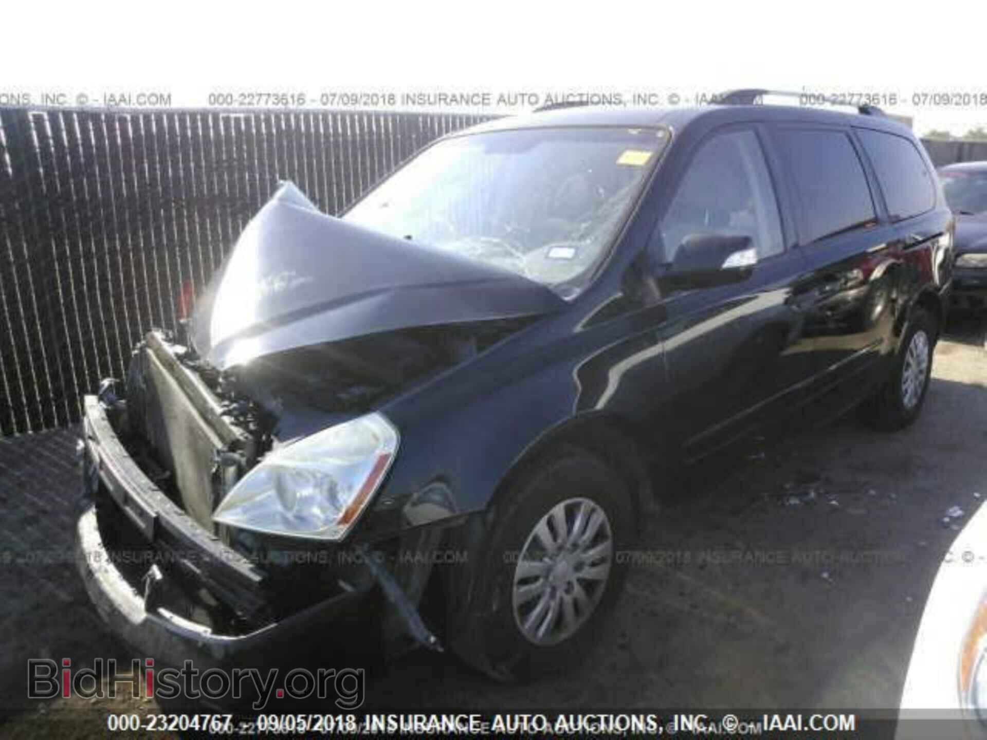 2011 Kia Sedona - VIN: KNDMG4C71B6384237 - Фото 2