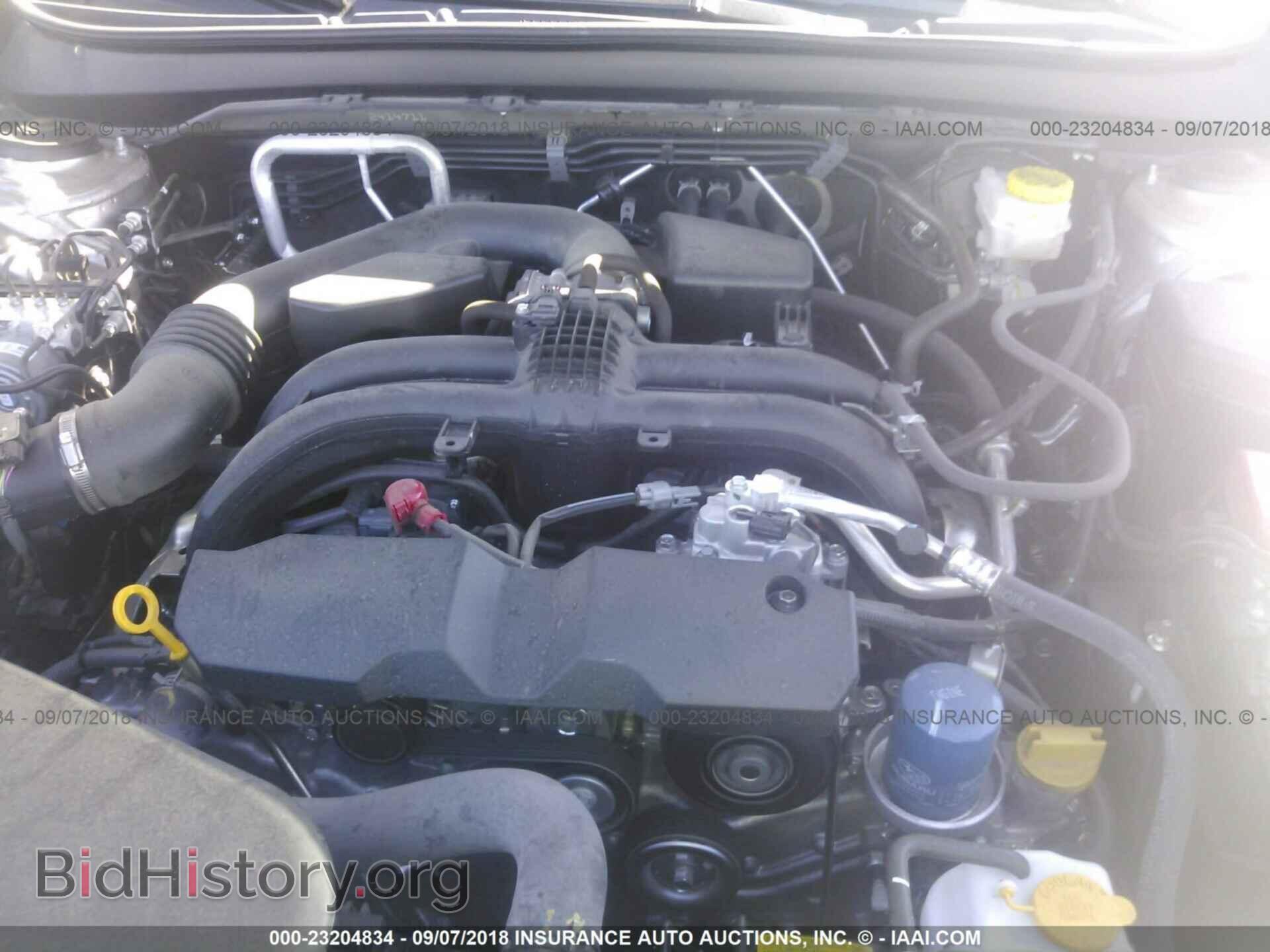 2018 Subaru Outback - VIN: 4S4BSANC7J3358154 - Фото 10