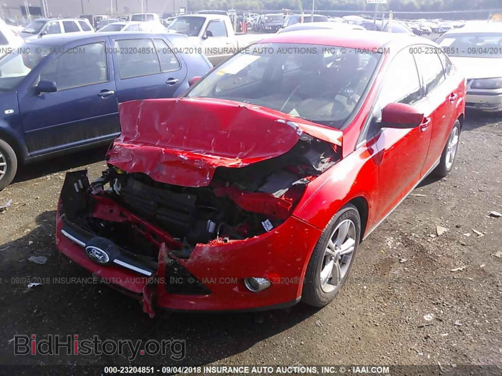 2012 Ford Focus - VIN: 1FAHP3F25CL234524 - Фото 2