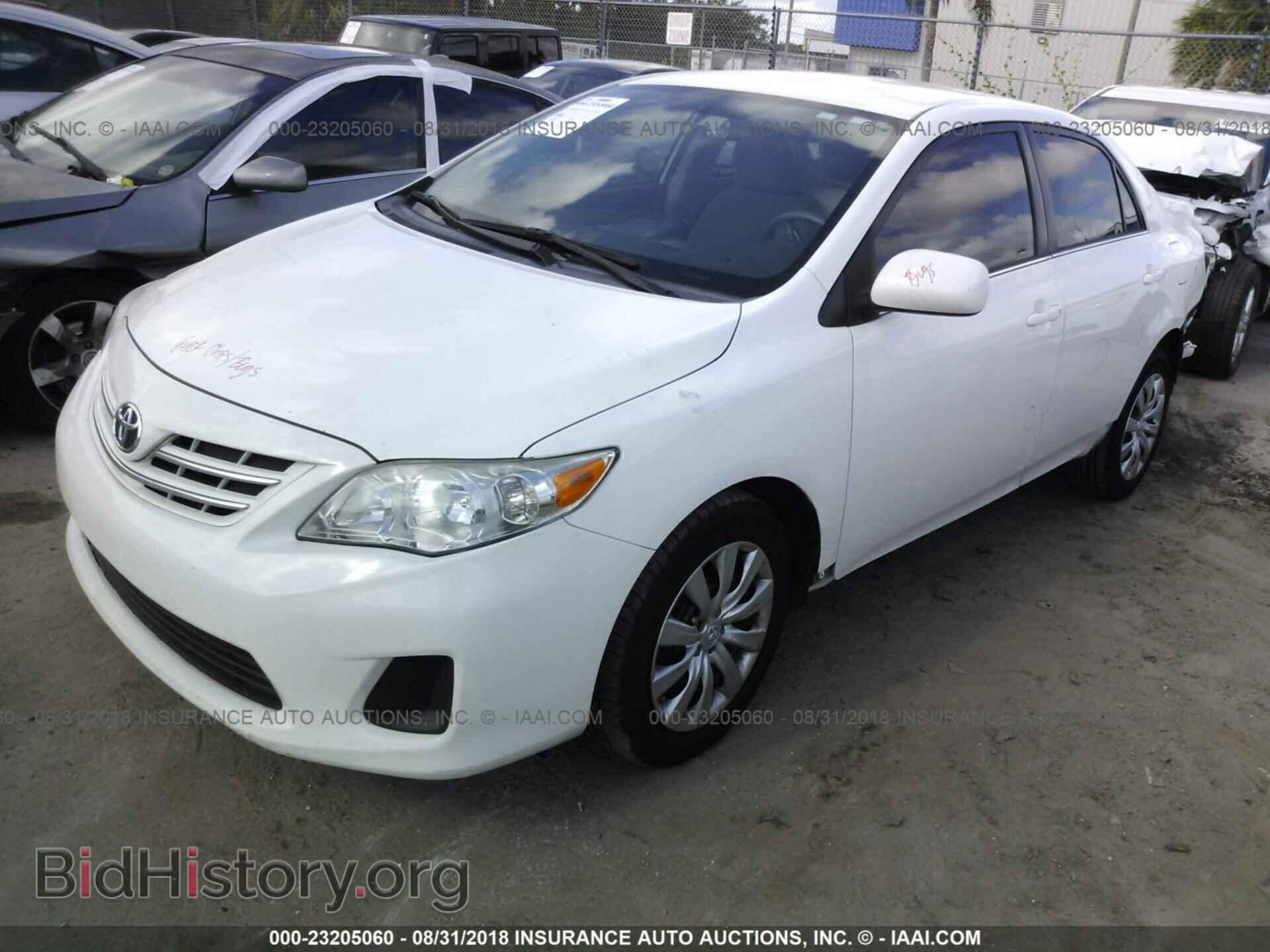 2013 Toyota Corolla - VIN: 5YFBU4EEXDP181046 - Фото 2
