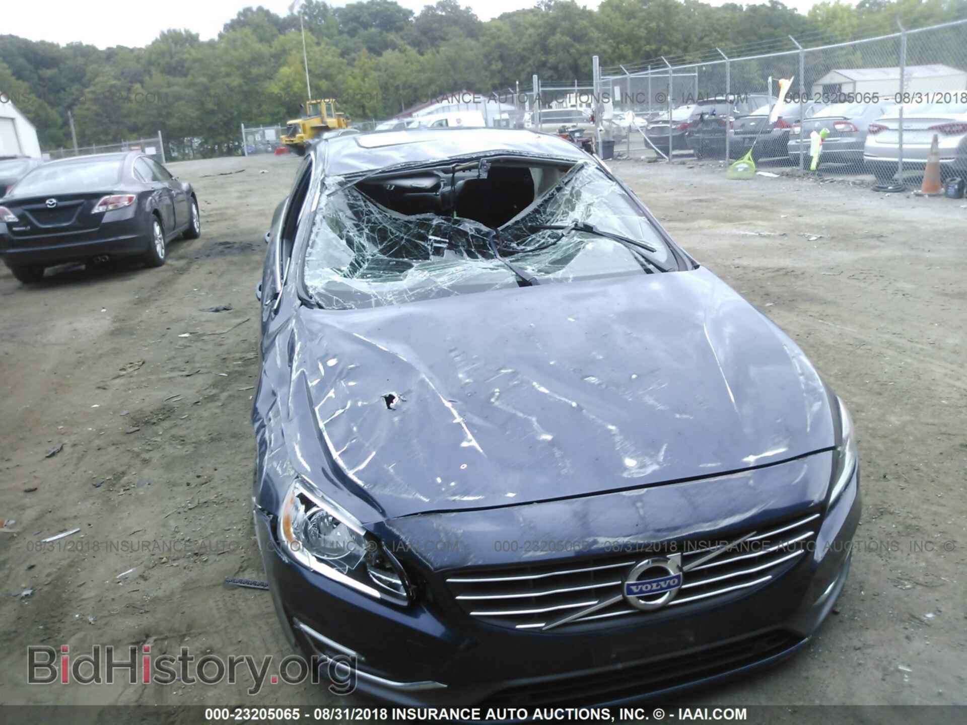 2014 Volvo S60 - VIN: YV1612FS4E2282984 - Фото 6
