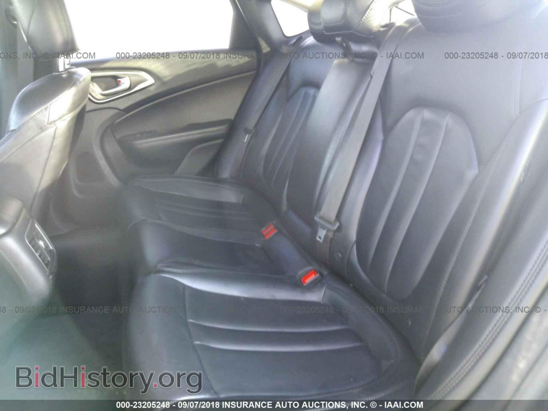 2015 Chrysler 200 - VIN: 1C3CCCCGXFN519314 - Photo 8