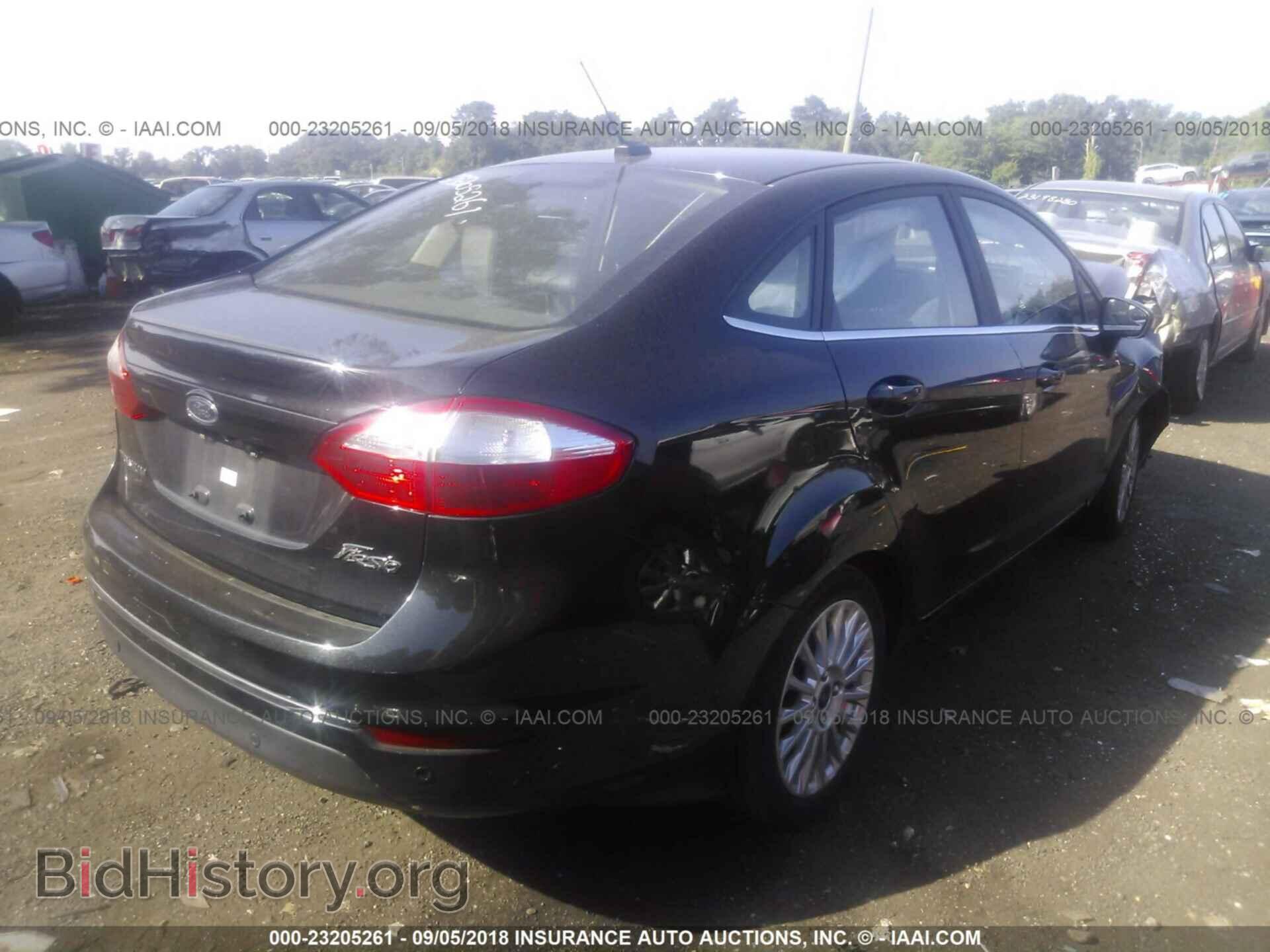 2015 Ford Fiesta - VIN: 3FADP4CJ4FM218625 - Фото 4