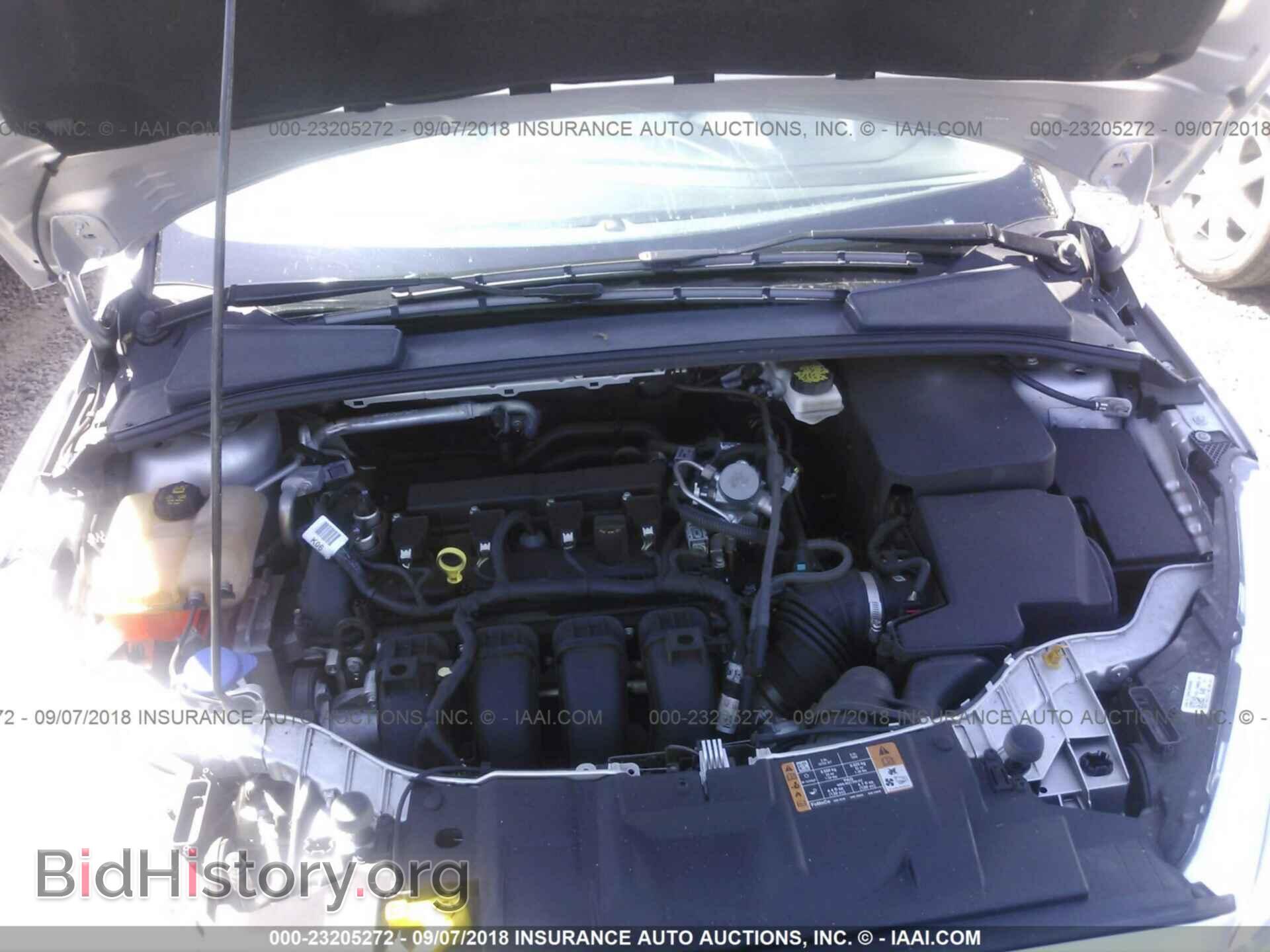 2017 Ford Focus - VIN: 1FADP3F29HL233026 - Photo 10