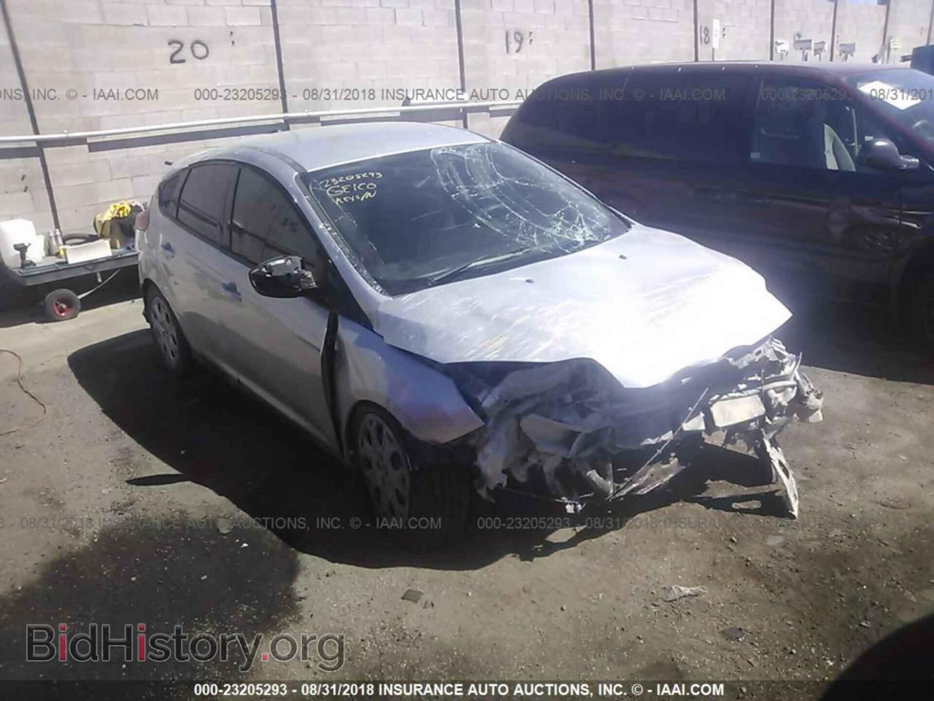 Photo 1FAHP3K29CL210460 - Ford Focus 2012
