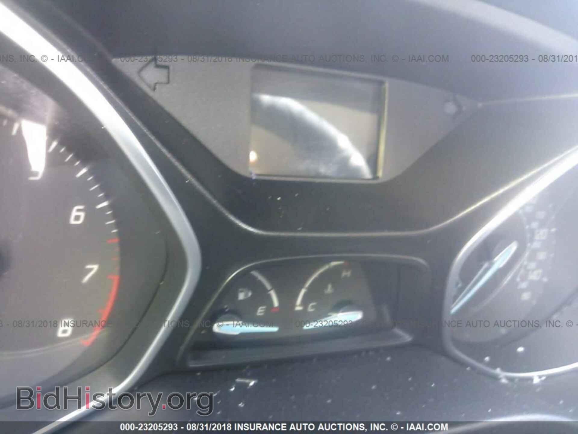 2012 Ford Focus - VIN: 1FAHP3K29CL210460 - Фото 7