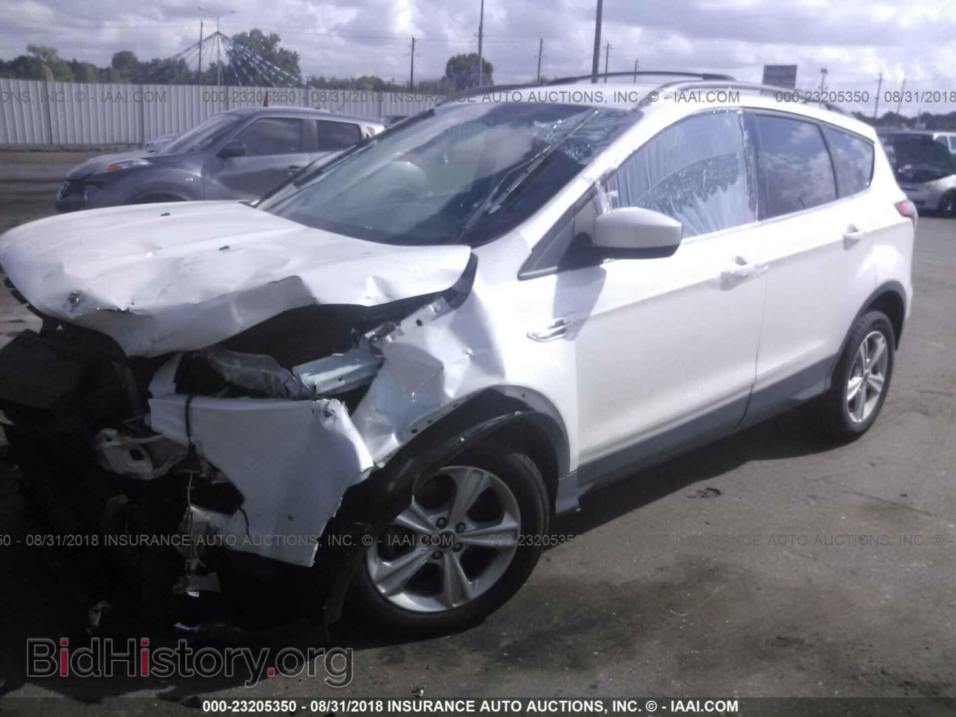 2014 Ford Escape - VIN: 1FMCU0GX9EUB45585 - Photo 2
