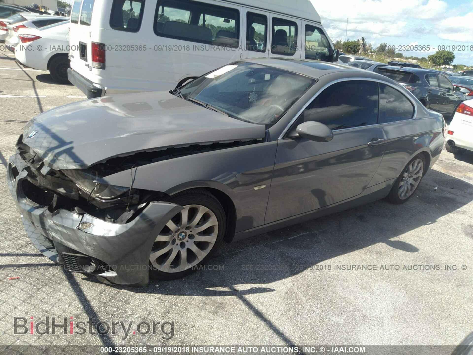 2007 BMW 335 - VIN: WBAWB73537PV80234 - Фото 2