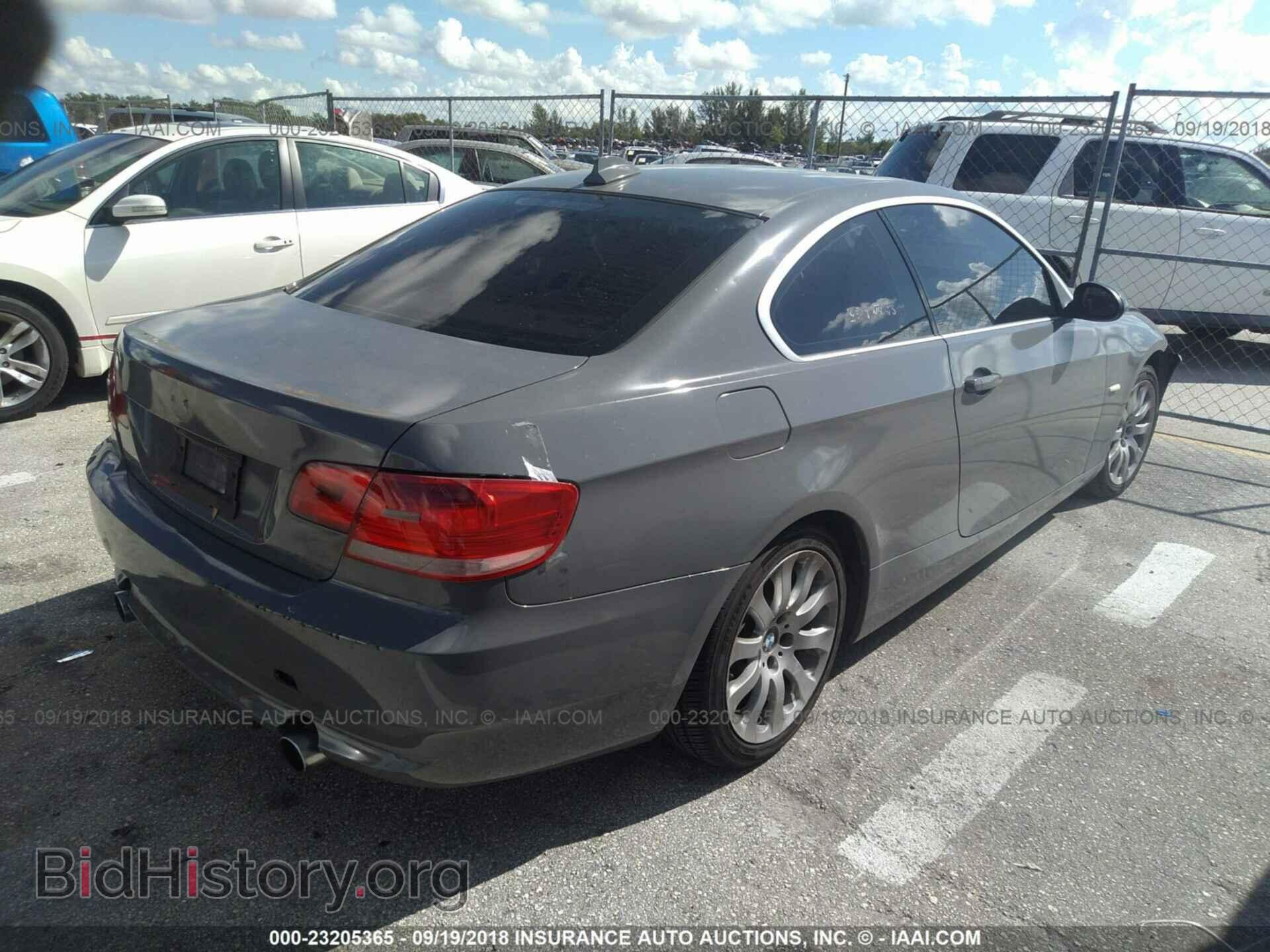 2007 BMW 335 - VIN: WBAWB73537PV80234 - Фото 4