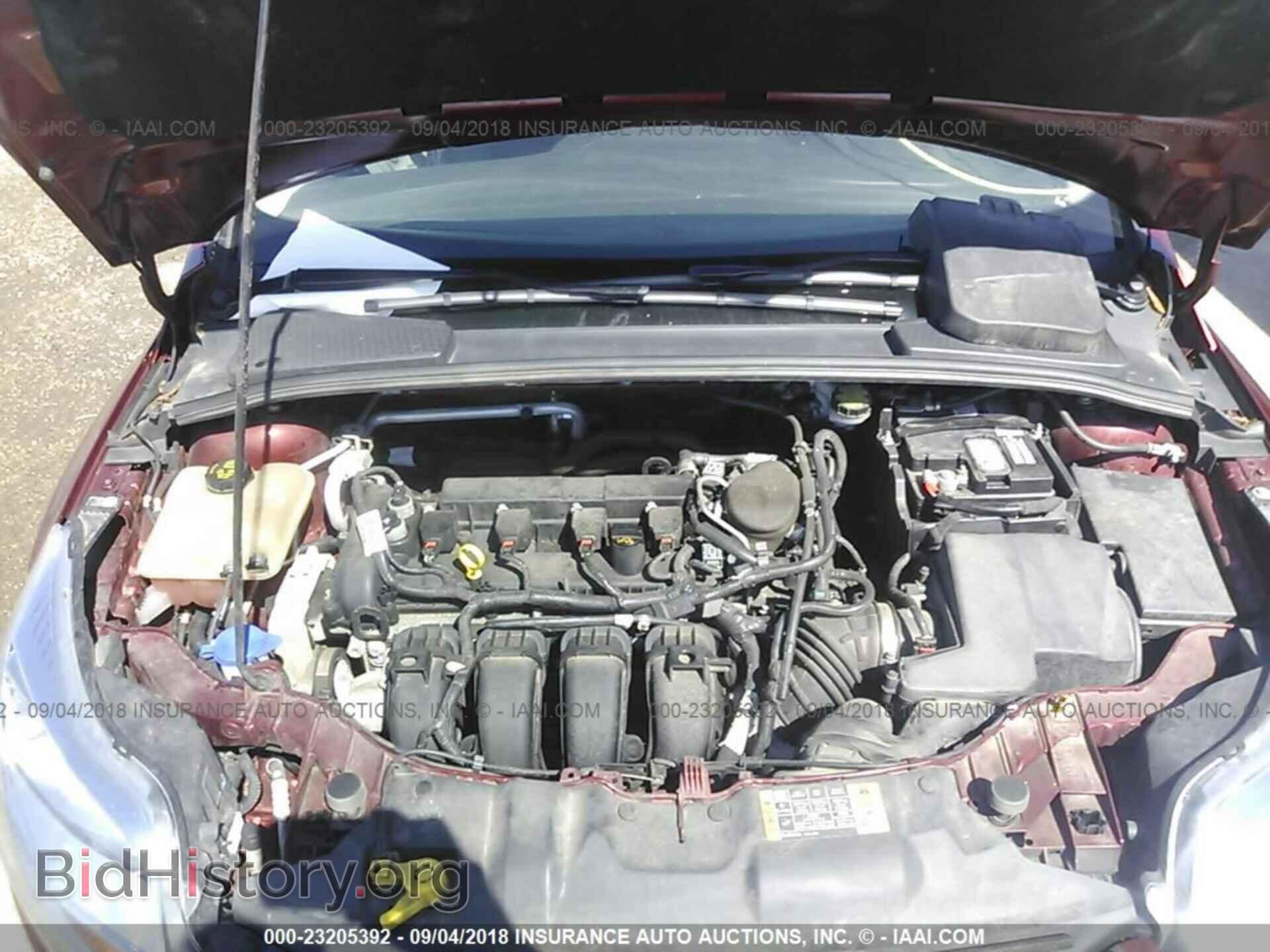 2014 Ford Focus - VIN: 1FADP3K26EL437459 - Photo 10