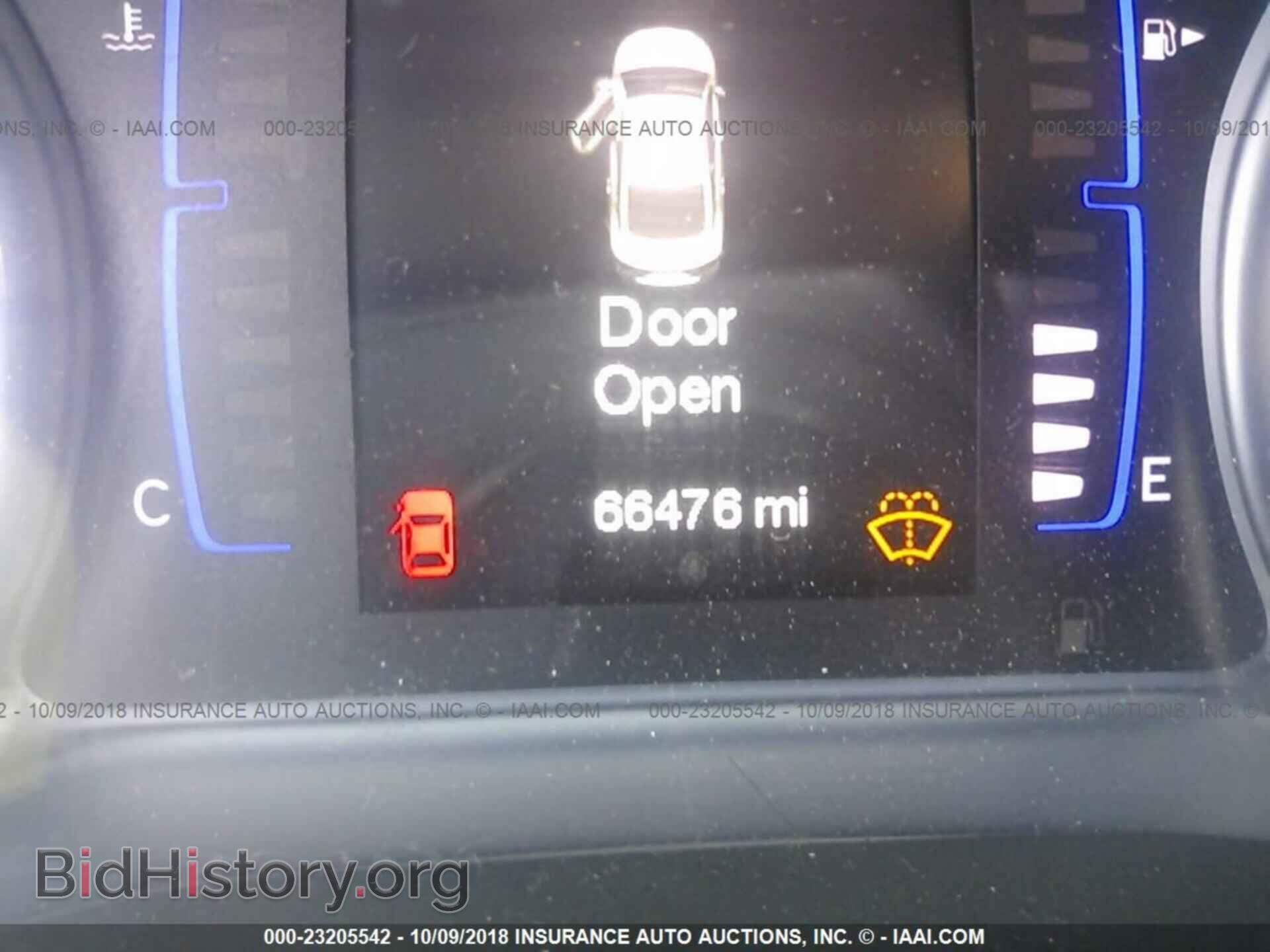 2015 CHRYSLER 200 - VIN: 1C3CCCFB9FN643655 - Photo 7