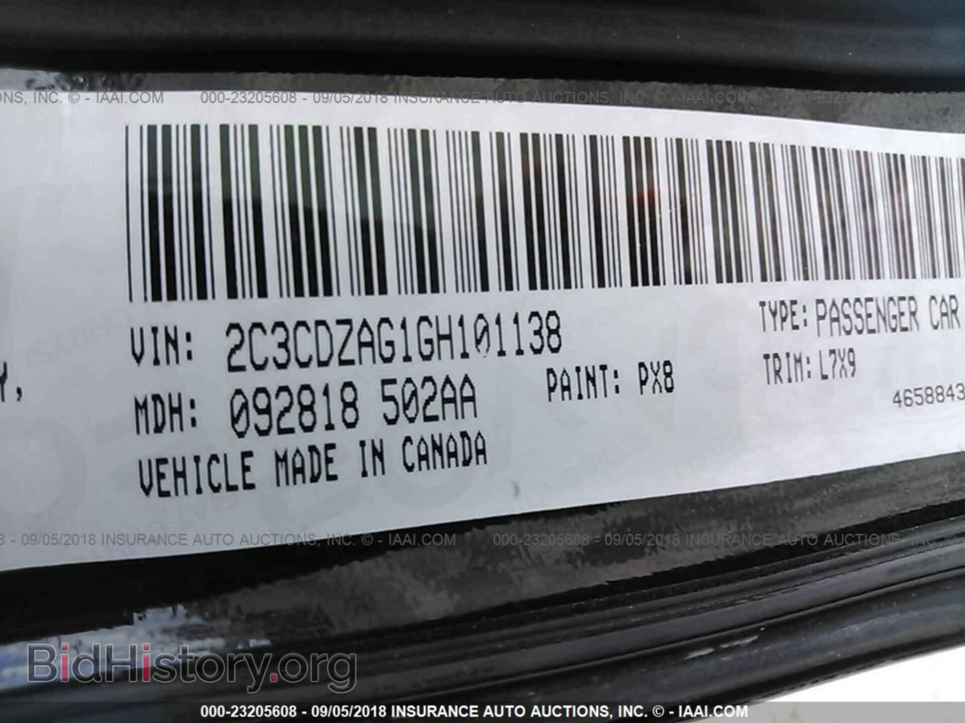 2016 Dodge Challenger - VIN: 2C3CDZAG1GH101138 - Photo 9